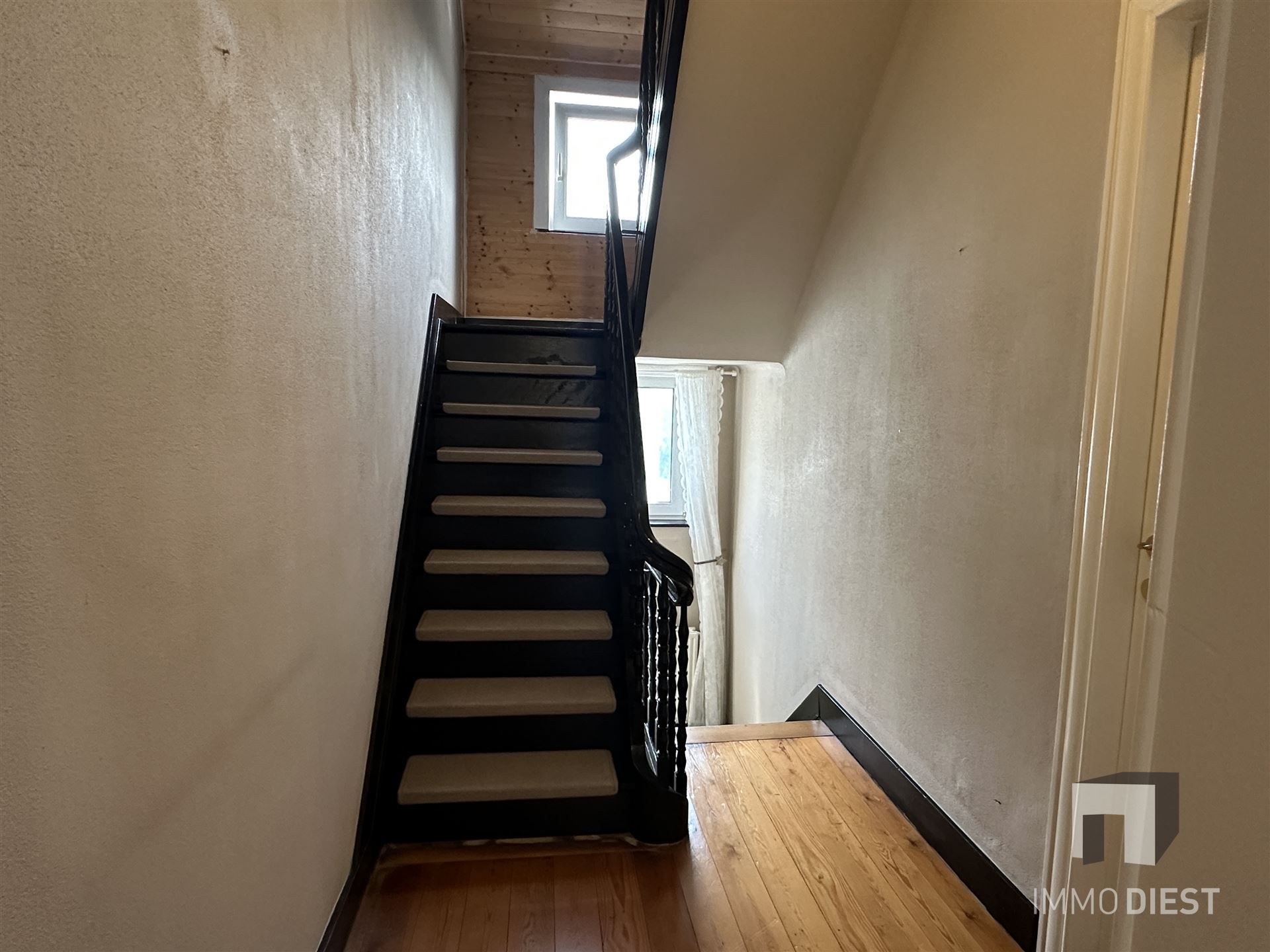 Knappe woning met 3 ruime slaapkamers en mooie tuin - instapklaar foto 33