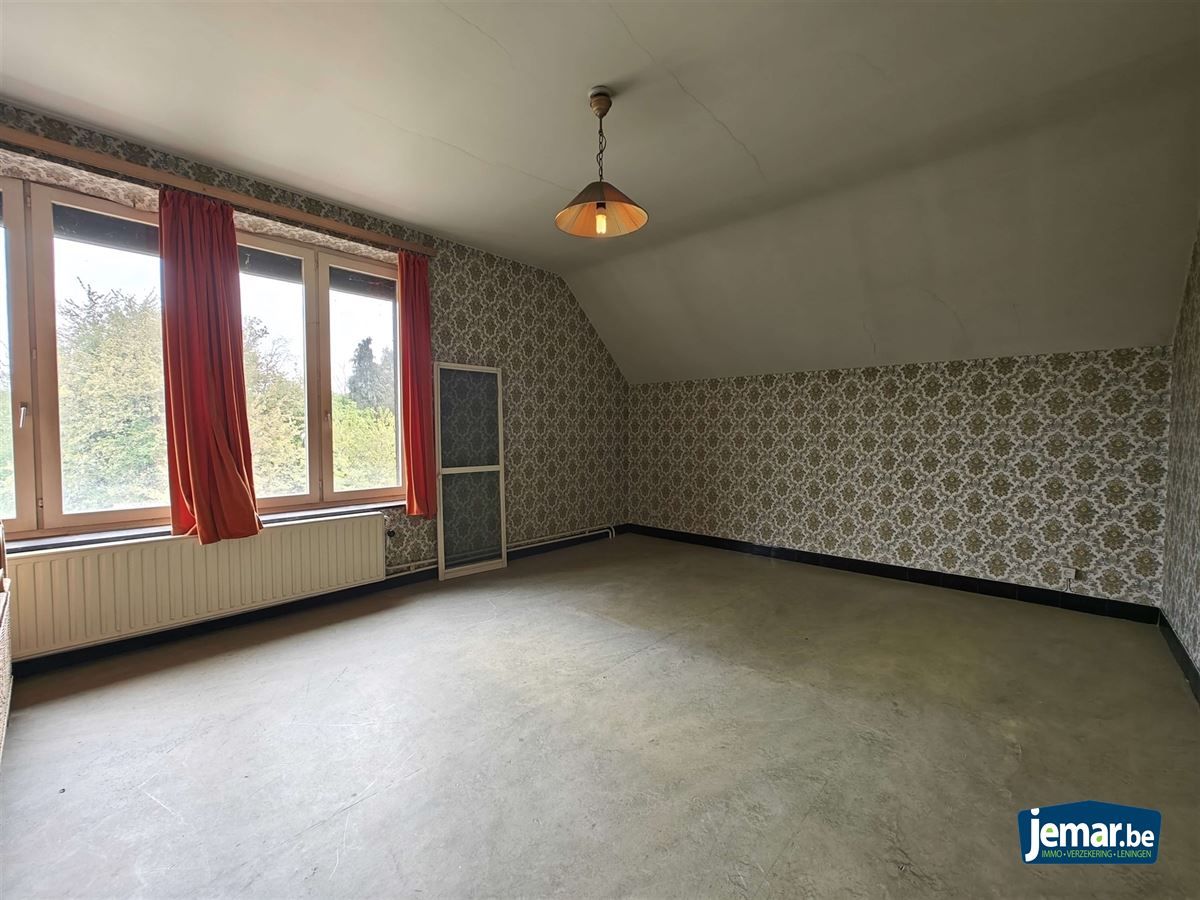 Vrijstaande woning meet zeer veel potentieel!  foto 10