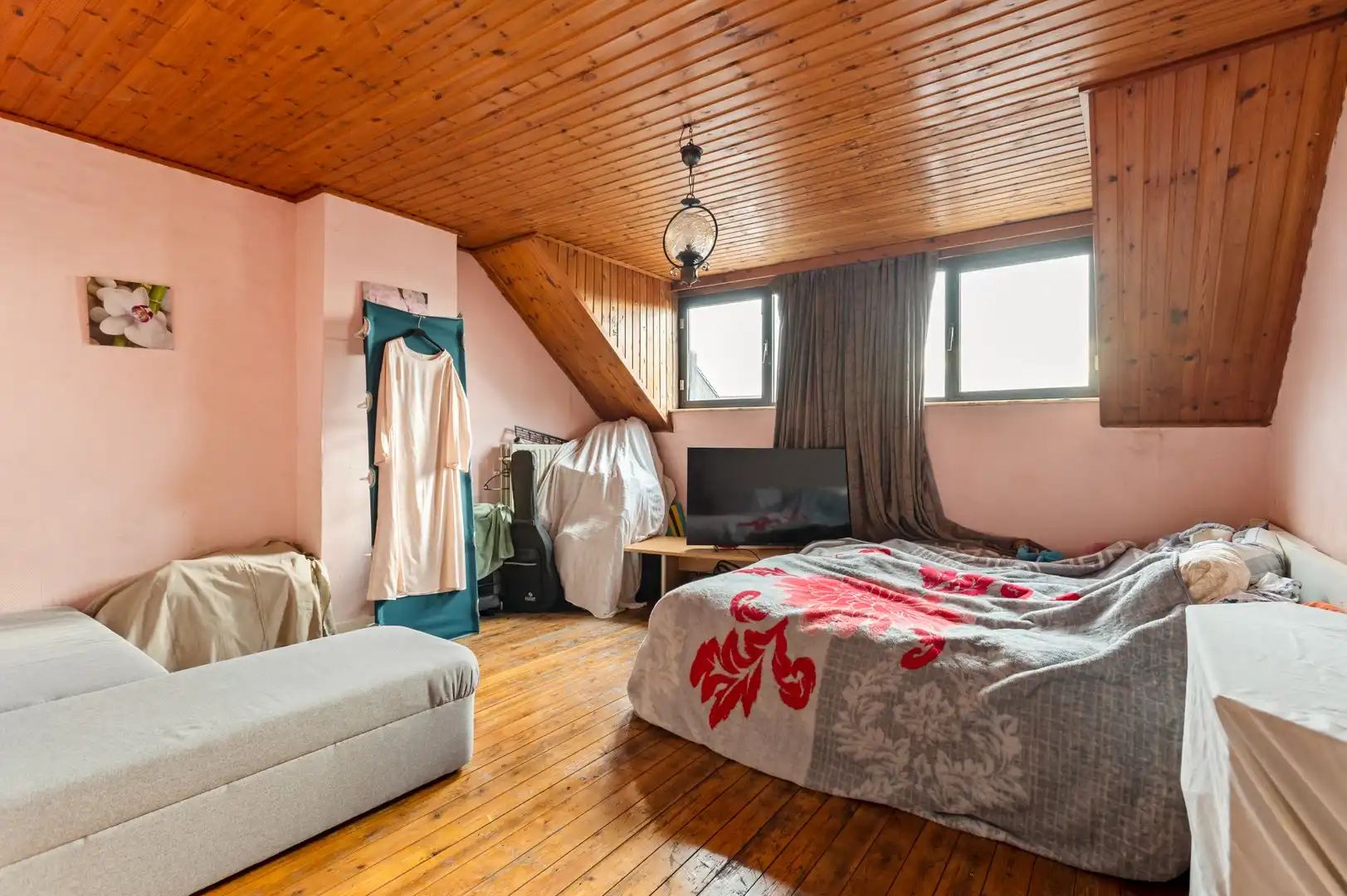 Op te knappen woning met 4 slaapkamers te Merksem foto 12