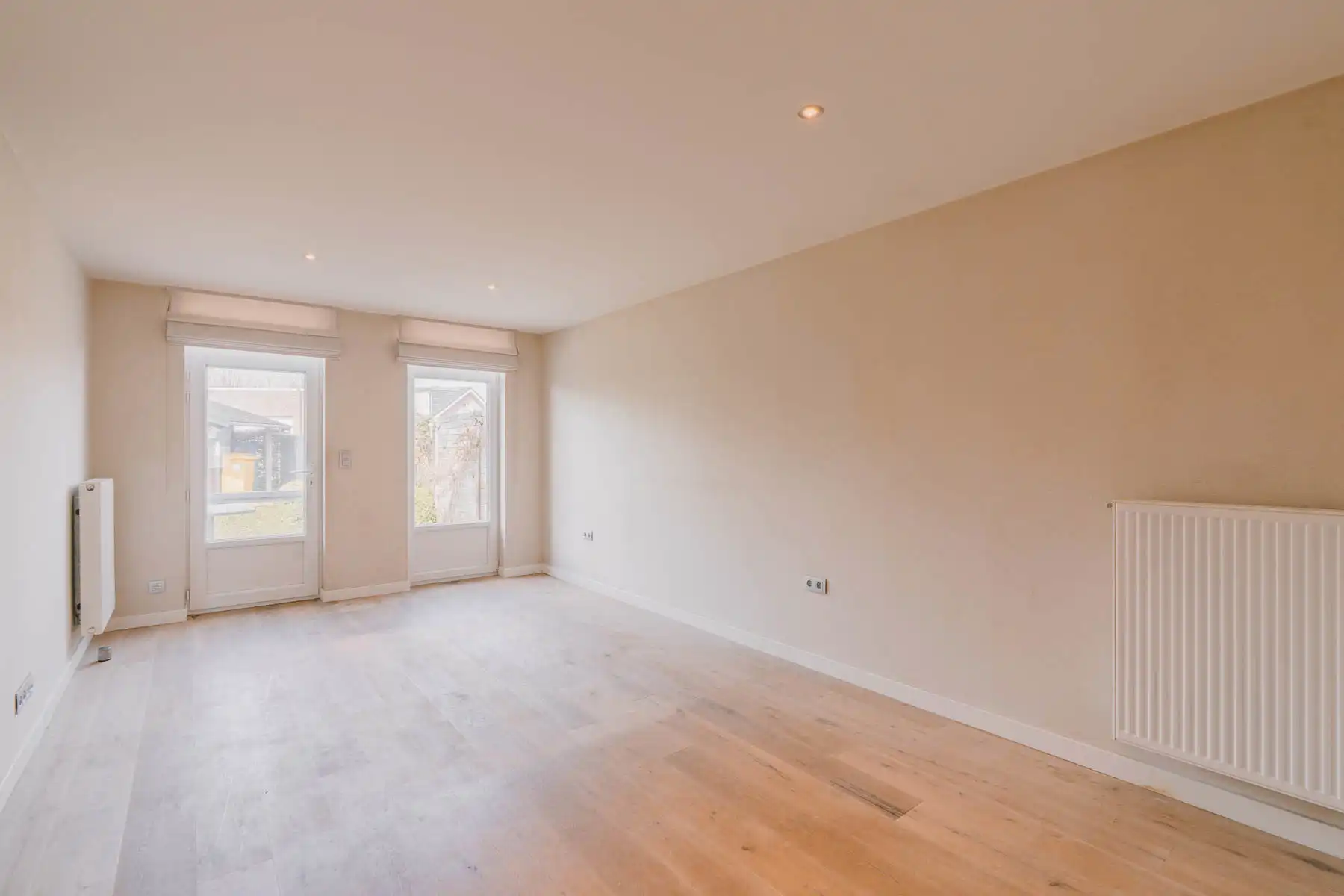 Instapklaar gelijkvloers appartement met riant ruimtegevoel foto 12