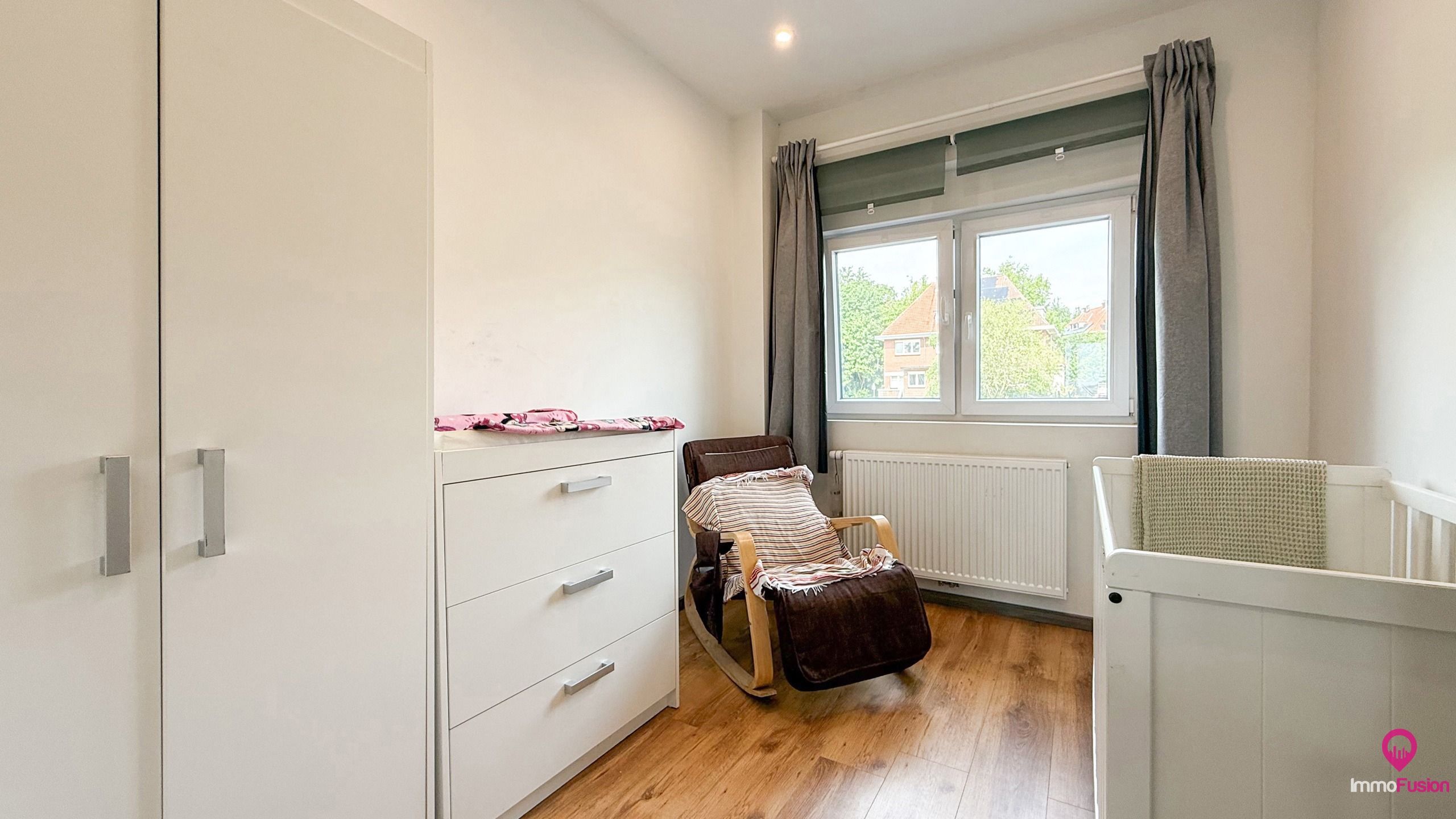 Woning met handelsruimte en 203 m² woonopp. te Houthalen! foto 21