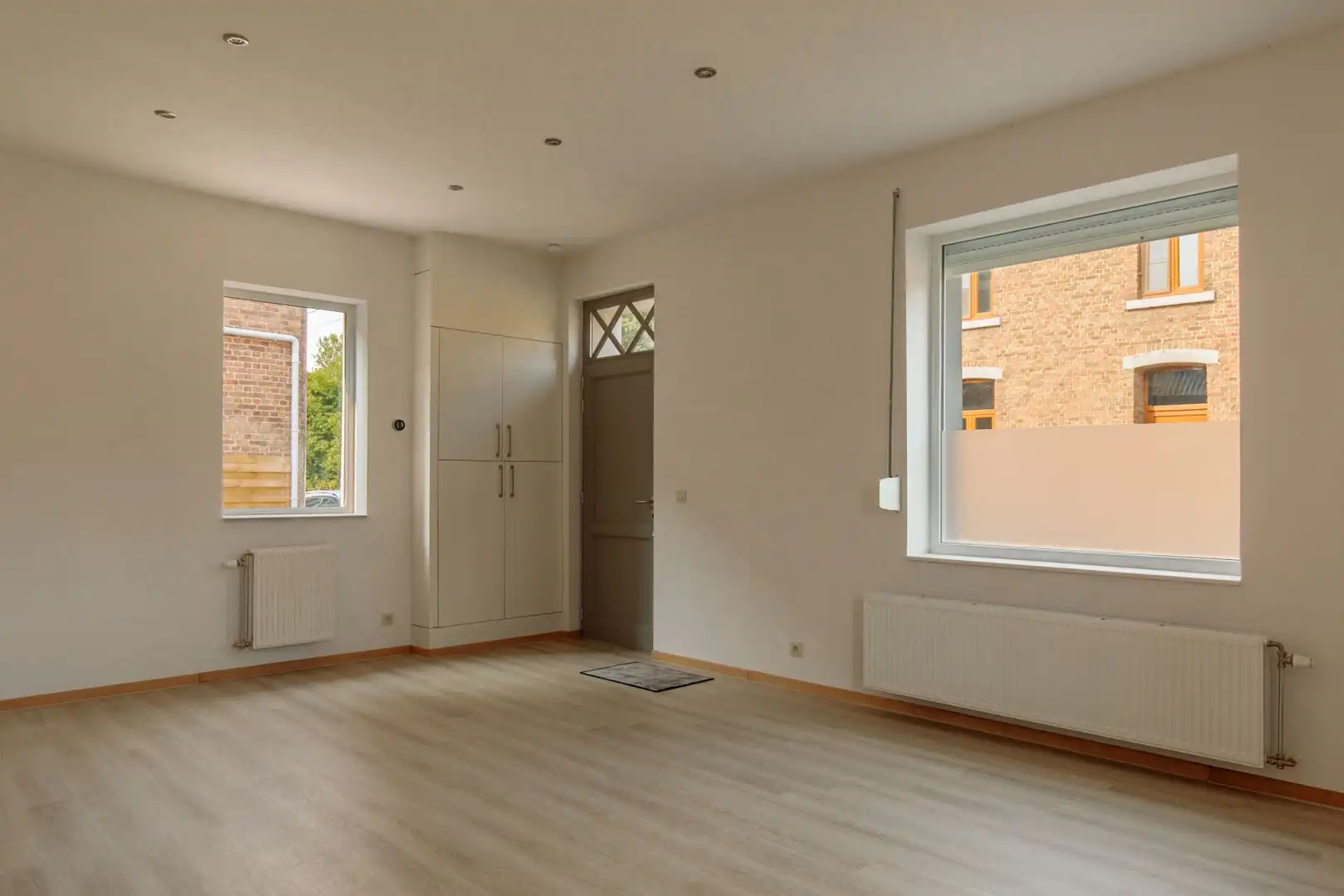 Gerenoveerde, instapklare dorpswoning foto 6