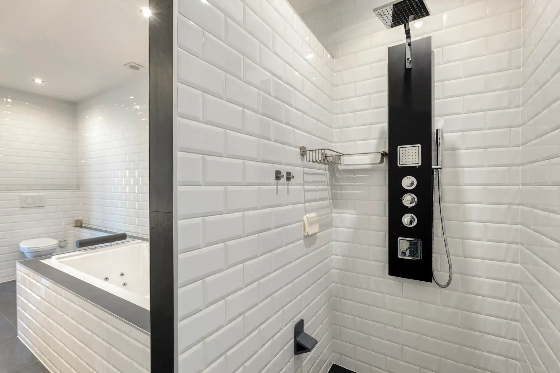 Ruim appartement nabij centrum Merchtem foto 18