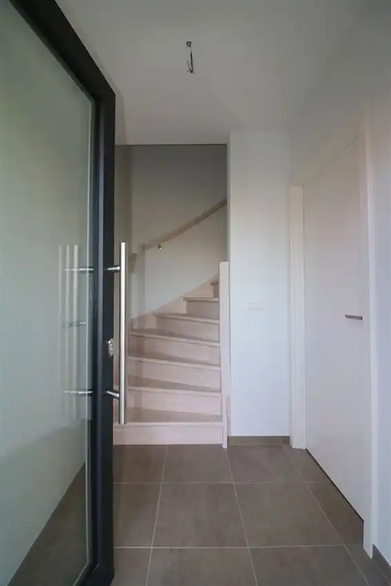 Nieuwbouw appartement met 3 slaapkamers foto 4