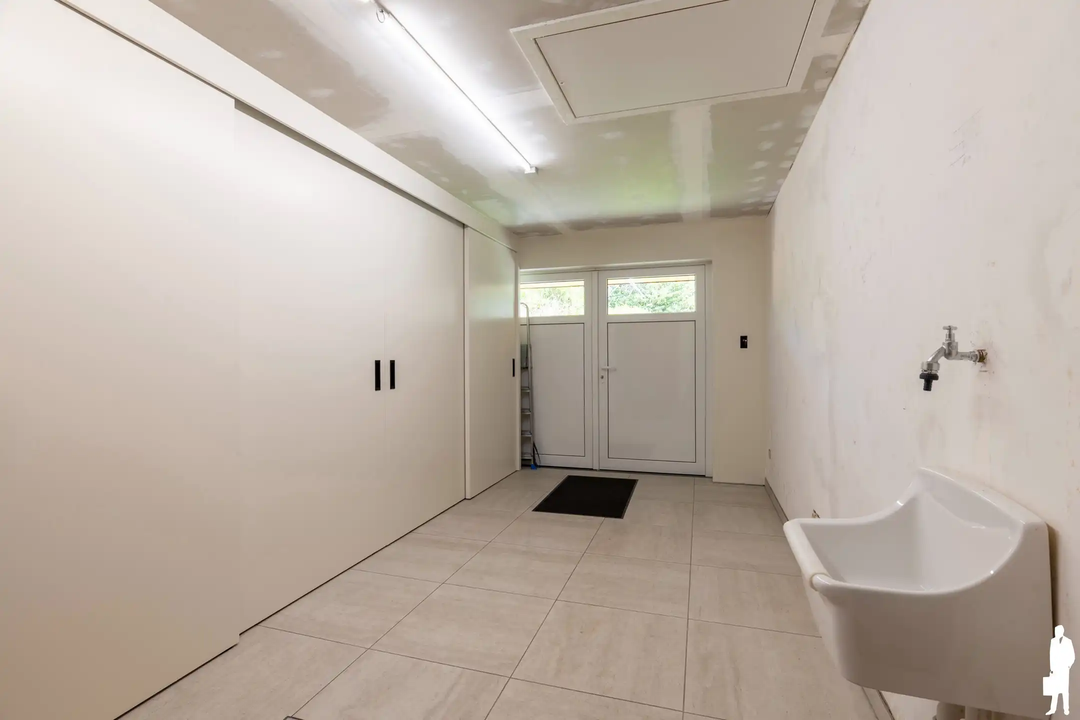 Karaktervolle gerenoveerde woning met 4 slaapkamers foto 27