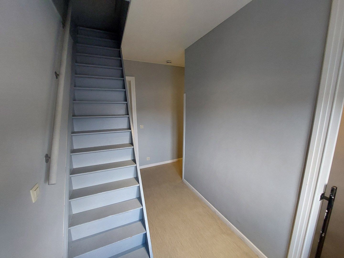 Woning nabij het centrum met 3 slaapkamers + magazijn foto 14