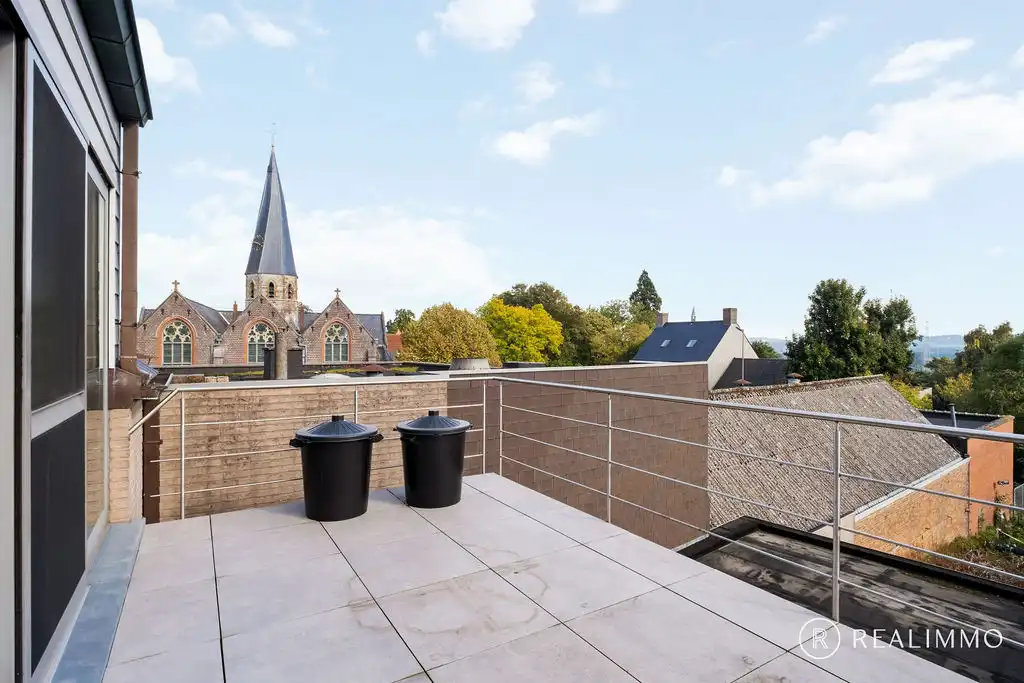 Recente opbrengsteigendom te Tiegem! foto 5