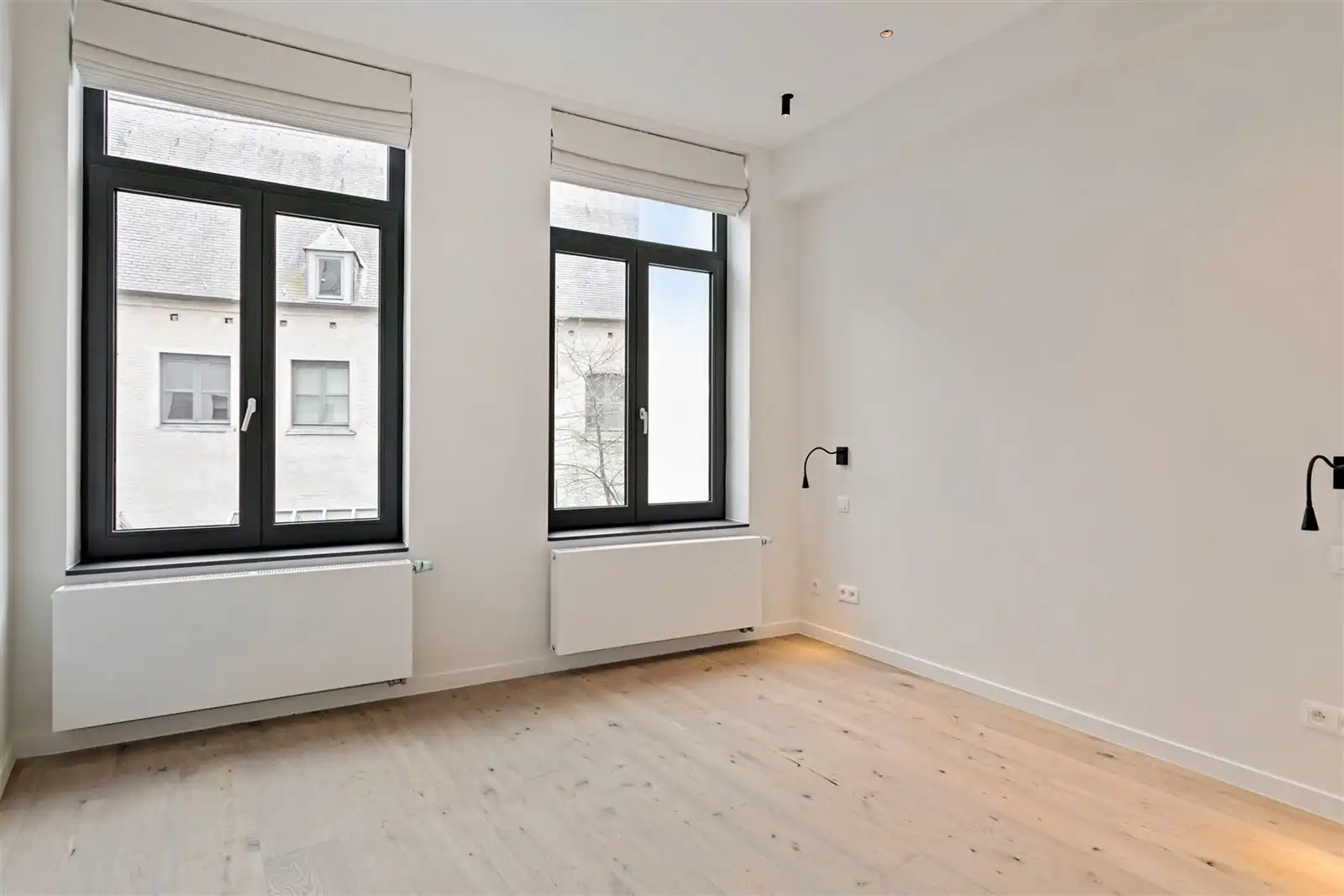 Ruimte, stijl en licht in dit stijlvol gerenoveerd 3 SLPK appartement.  foto 7