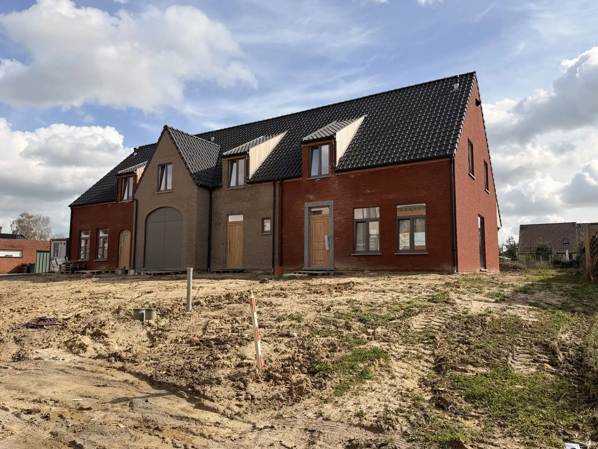 Charmante nieuwbouw (pastorijstijl) in Ronse met grote tuin! foto 8