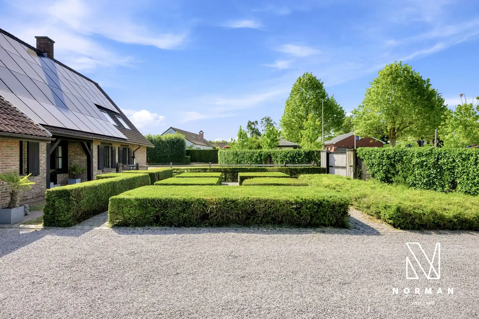 Villa met zwembad op een perceel van 1.598 m² foto 6