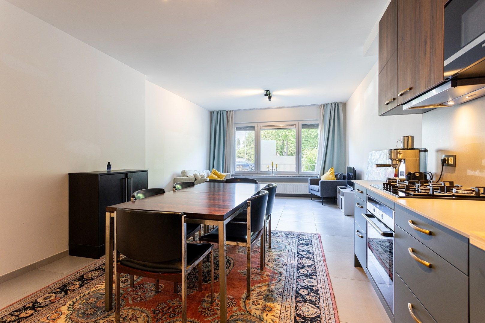 Gerenoveerd GLV app met 3 slpk en tuin van 110m²! foto {{pictureIndex}}