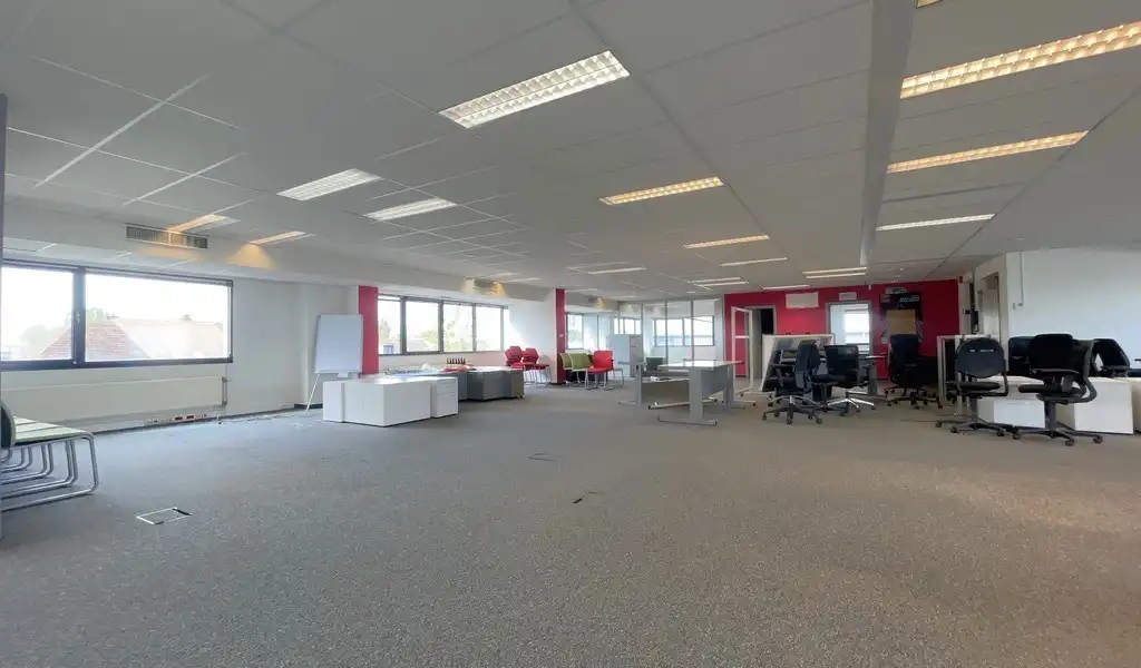 Ingedeelde kantoren te huur nabij A12 in Aartselaar foto 16