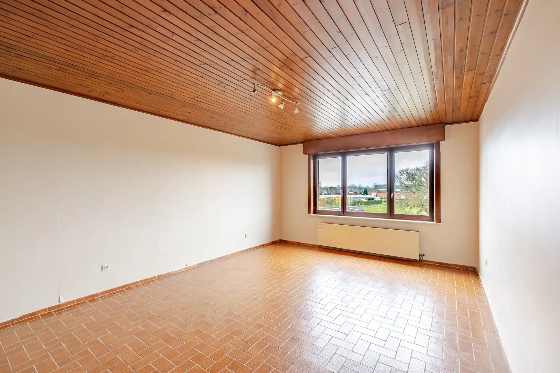 Interessante belle-étage woning in Wetteren foto 16
