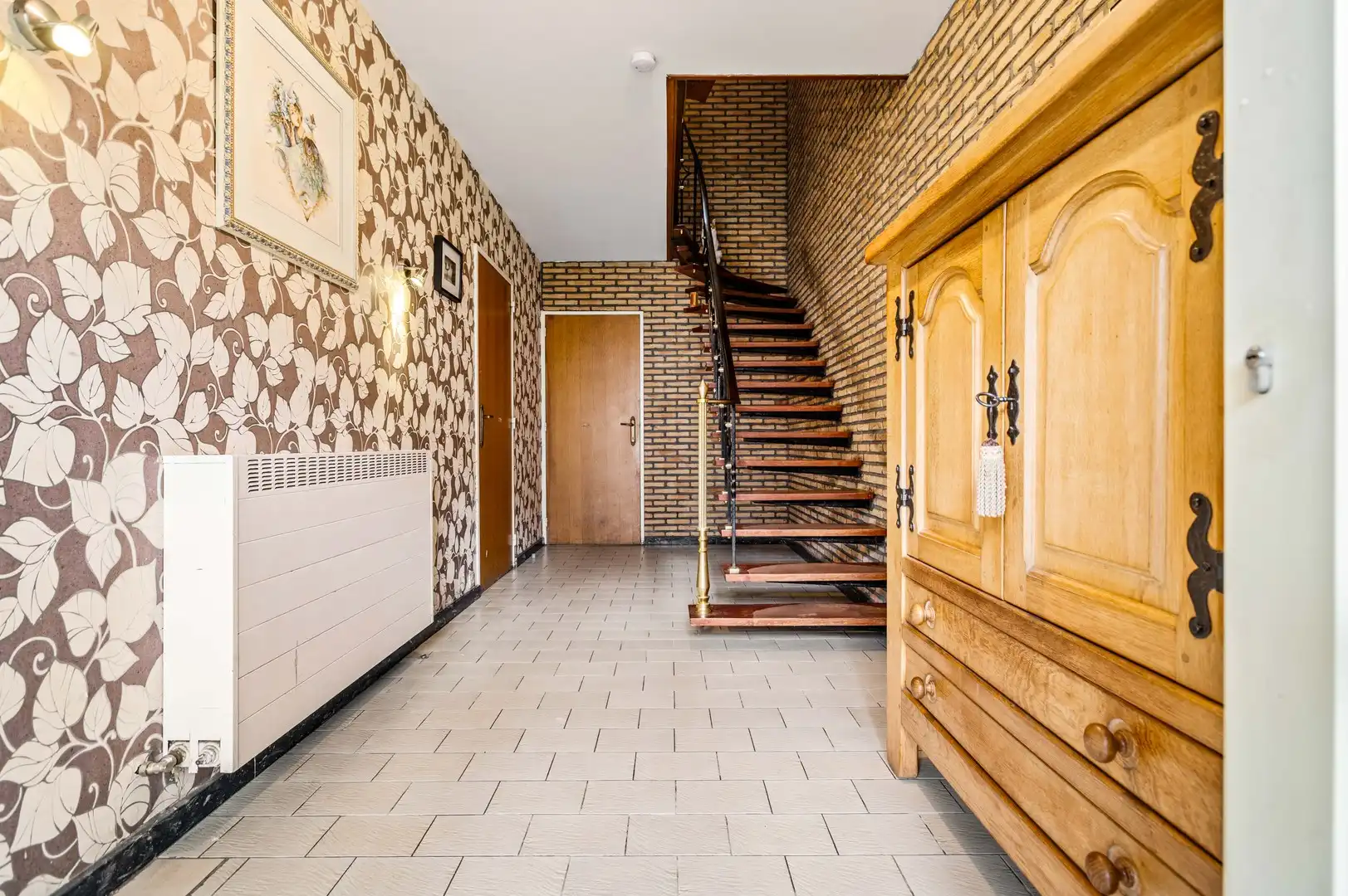 Bel-etage met 4 slpk in rustige woonwijk foto 3