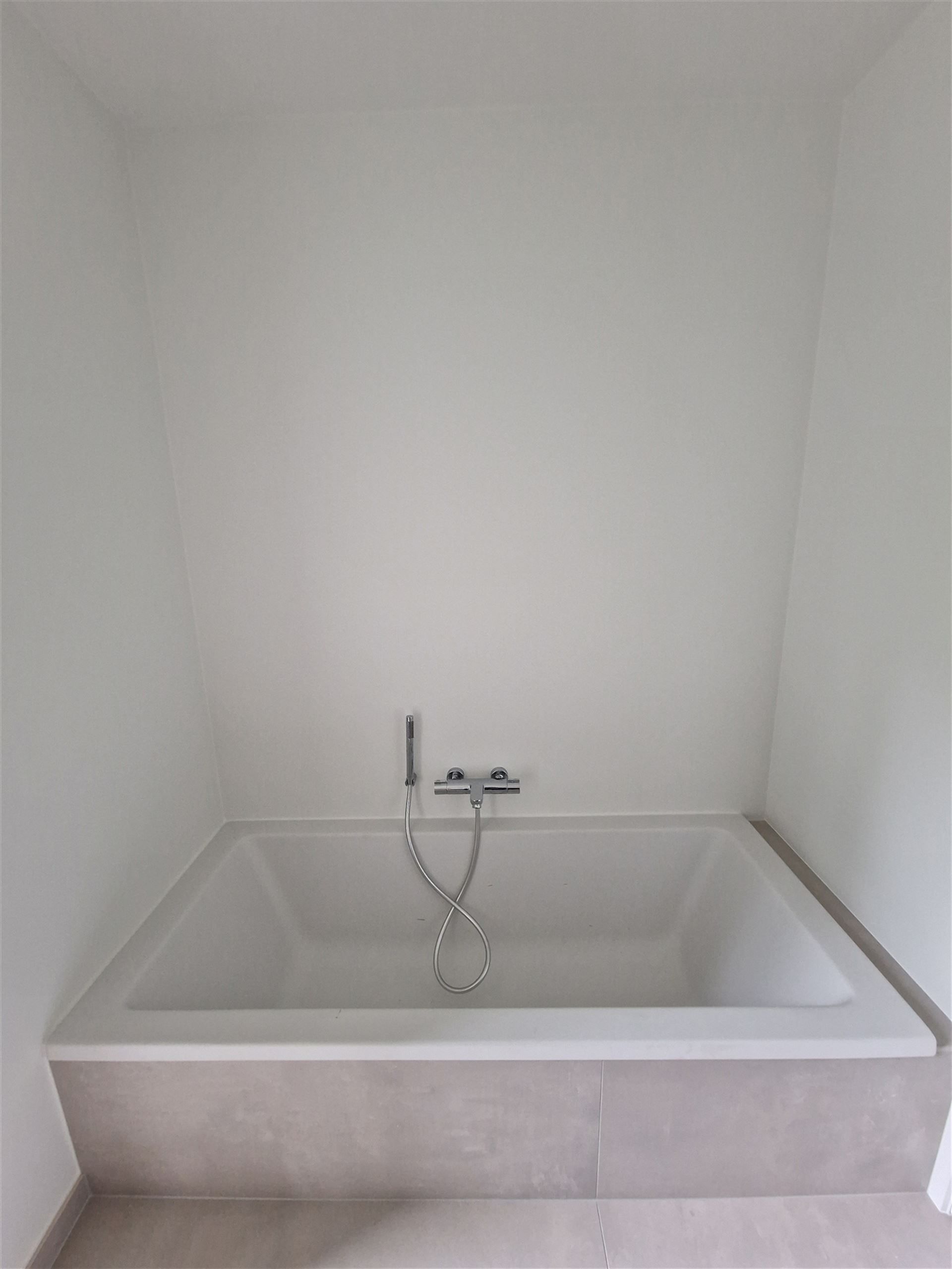 Luxueus nieuwbouwappartement met 2 slaapkamers en groot terras  foto 10