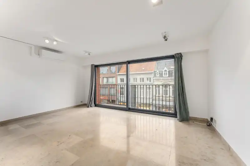 Appartement met één slaapkamers te centrum Roeselare foto 3