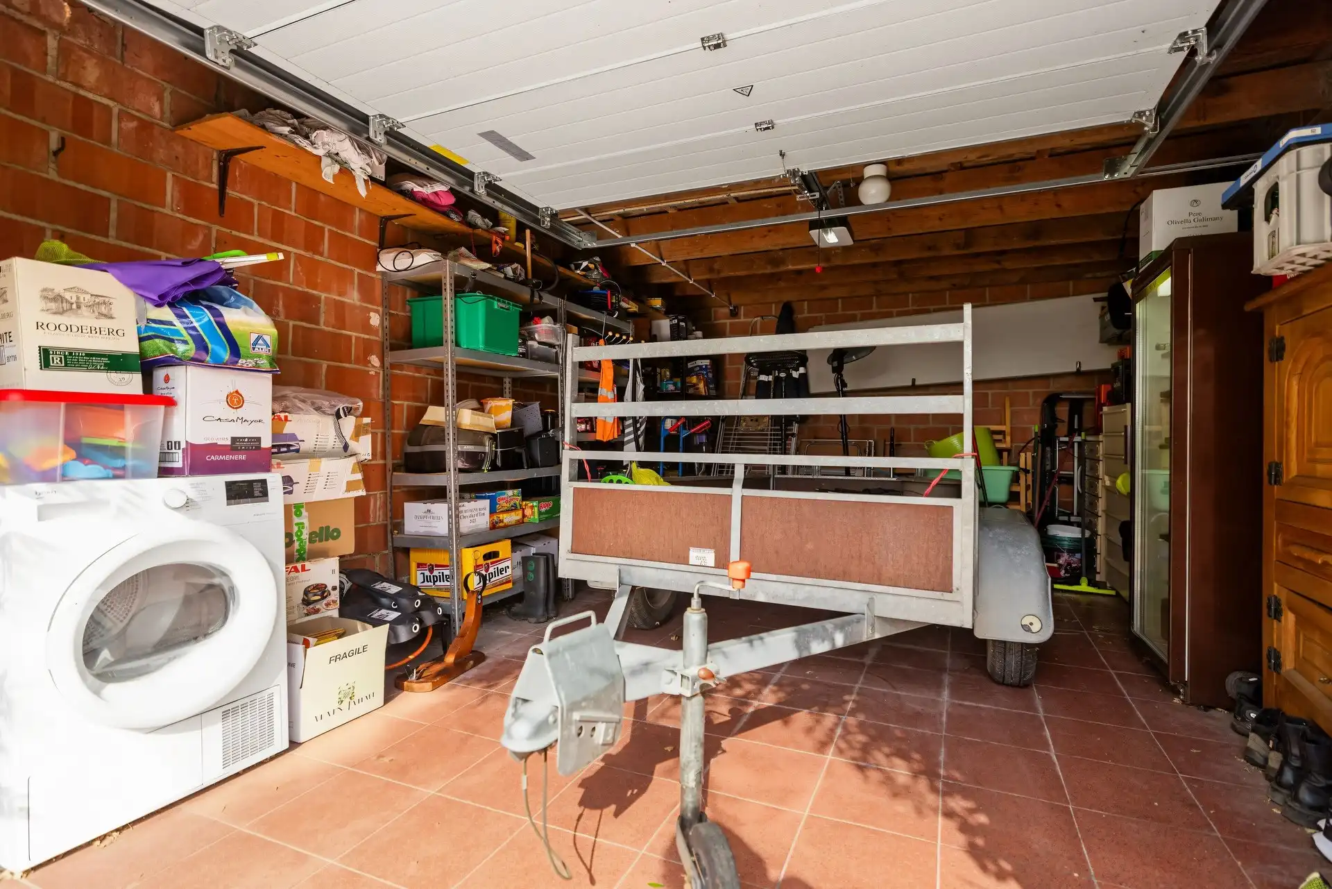Uitstekend gelegen gezinswoning met 3 slaapkamers, losstaande garage en gezellige tuin foto 26