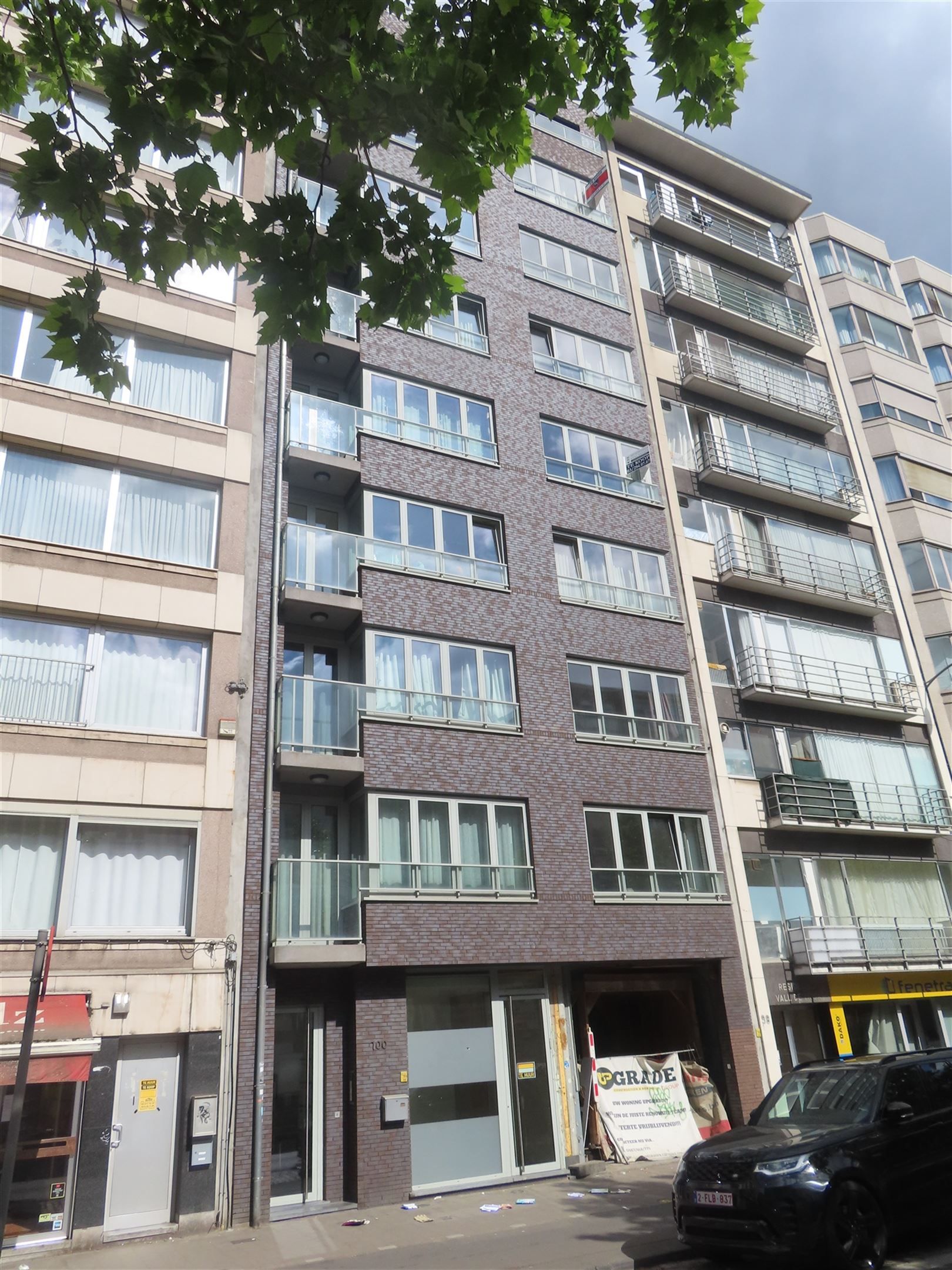 Appartement met één slaapkamer en terras op Belgiëlei! foto 15