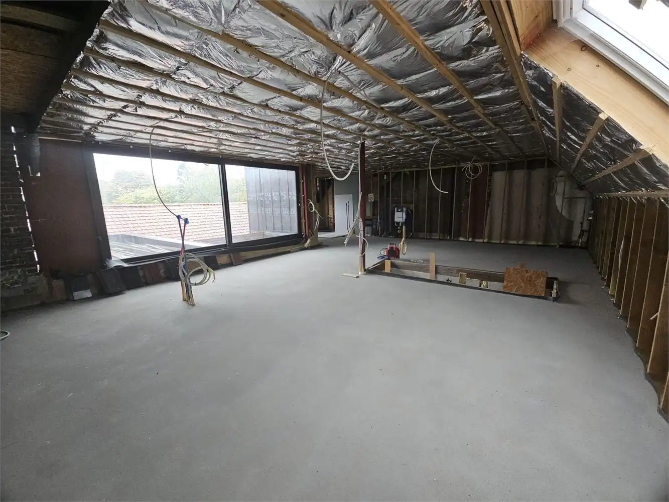 Handelspand met woongelegenheid foto 28