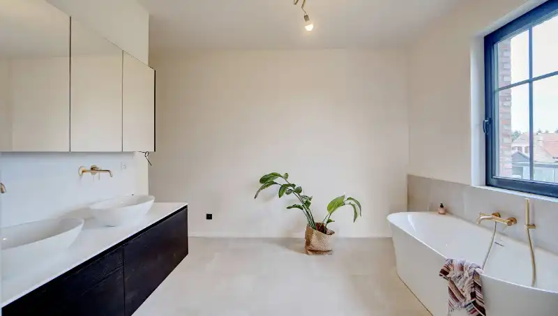 Ruime luxe nieuwbouwvilla van 368m² op 6 are 36 ca foto 11