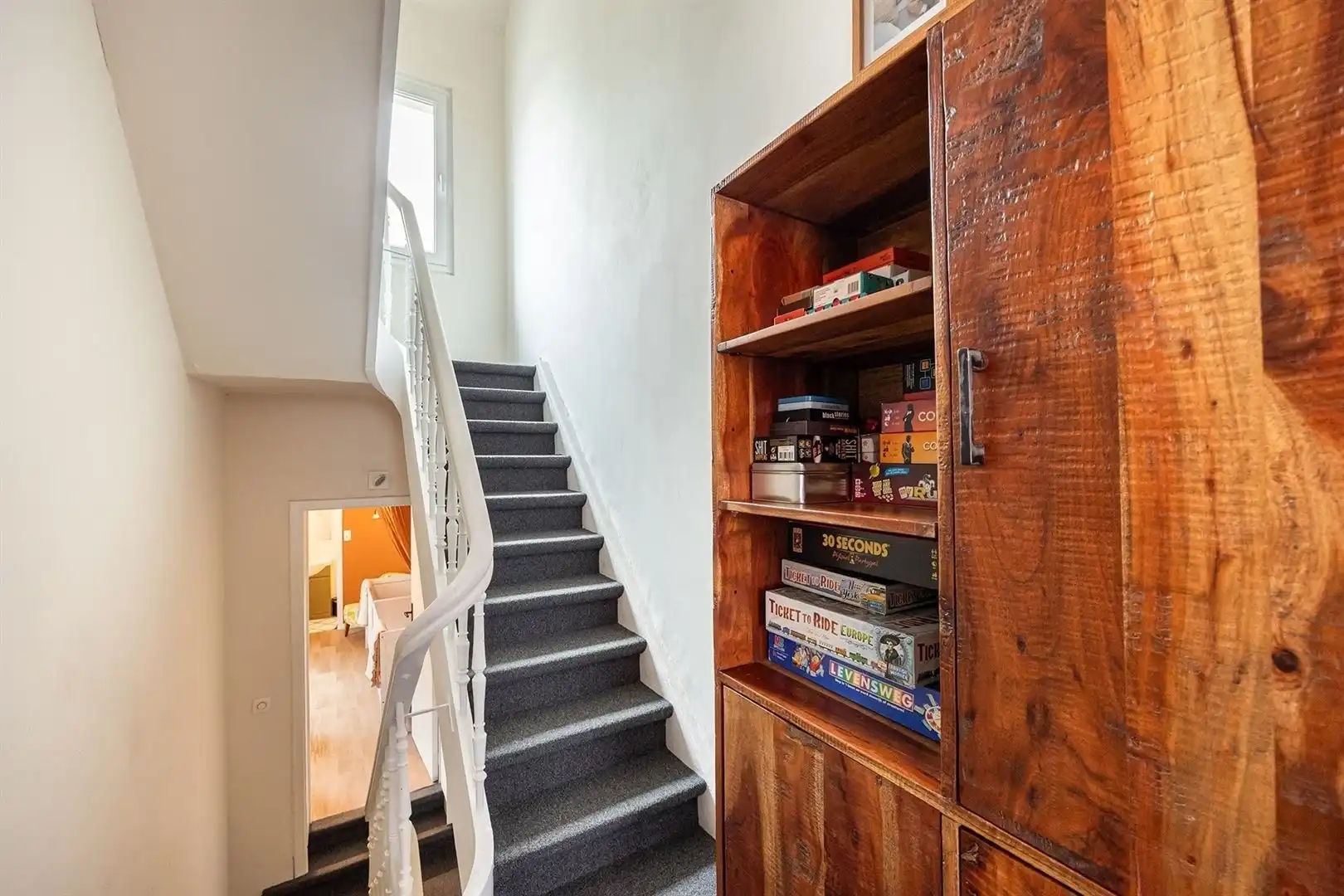 Stadswoning met privatieve tuin & garage foto 16