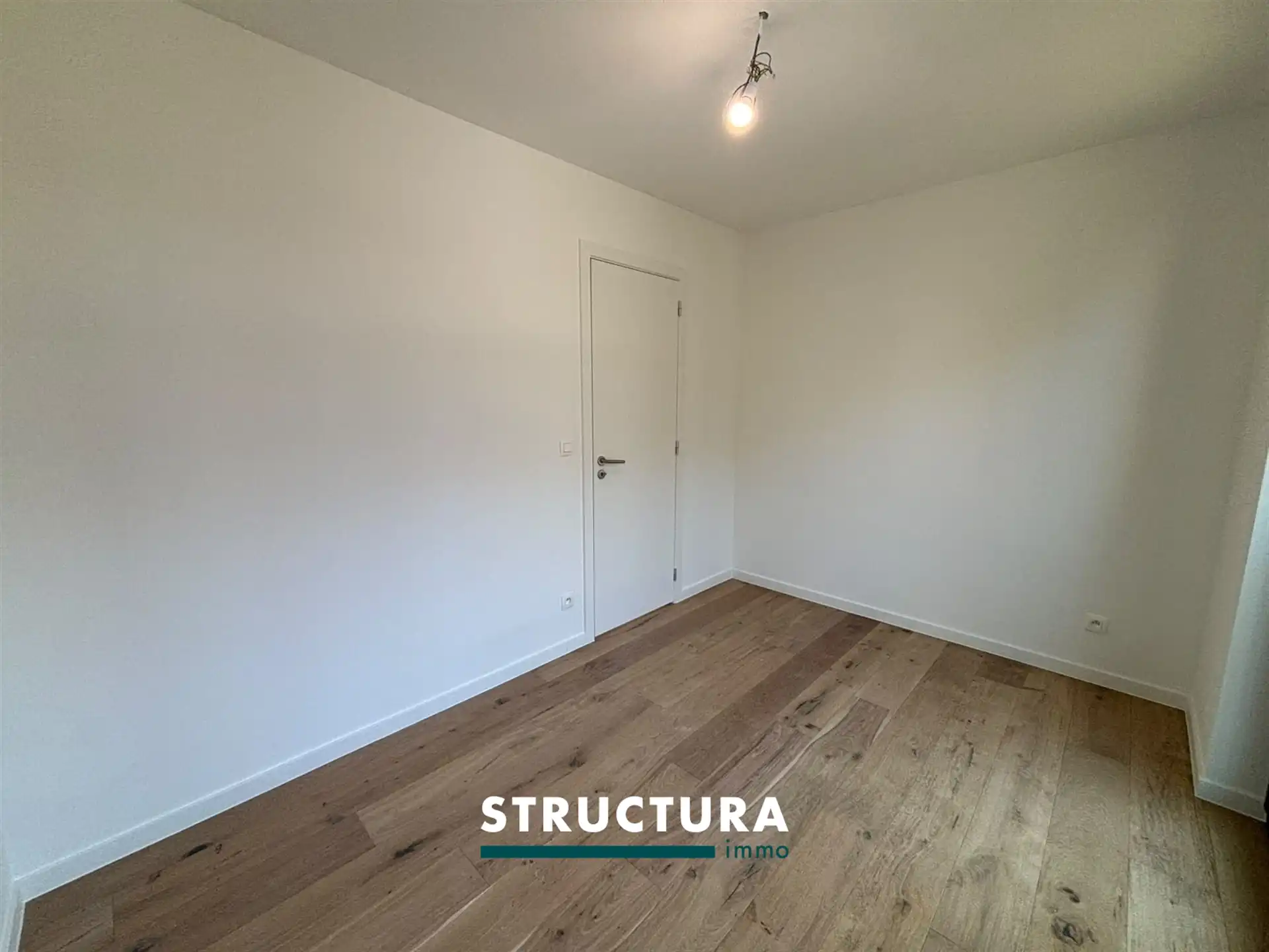 Luxe, nieuwbouw appartement vlakbij het centrum! foto 23