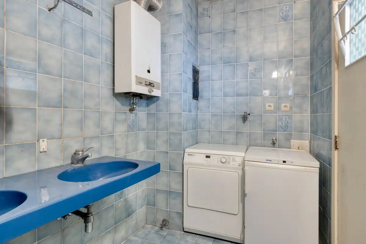 Super gelegen handelspand met garage in Heverlee! - totale oppervlakte +/- 260 m² + kelder van 38m² foto 15