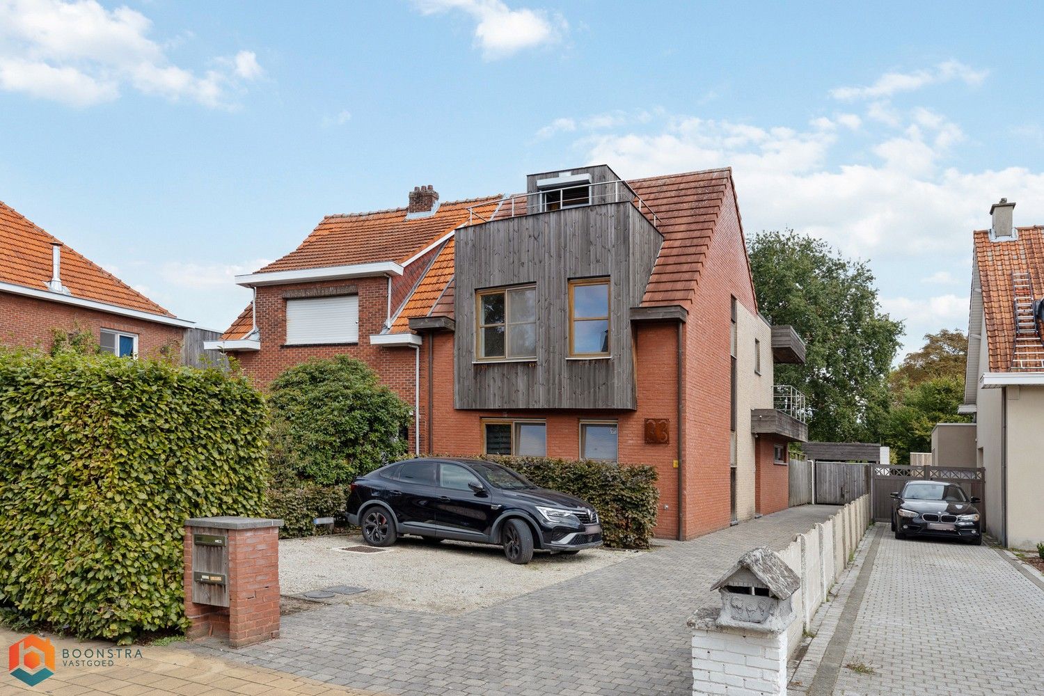 Instapklaar duplex app. met 3 slpkrs in Schilde foto {{pictureIndex}}