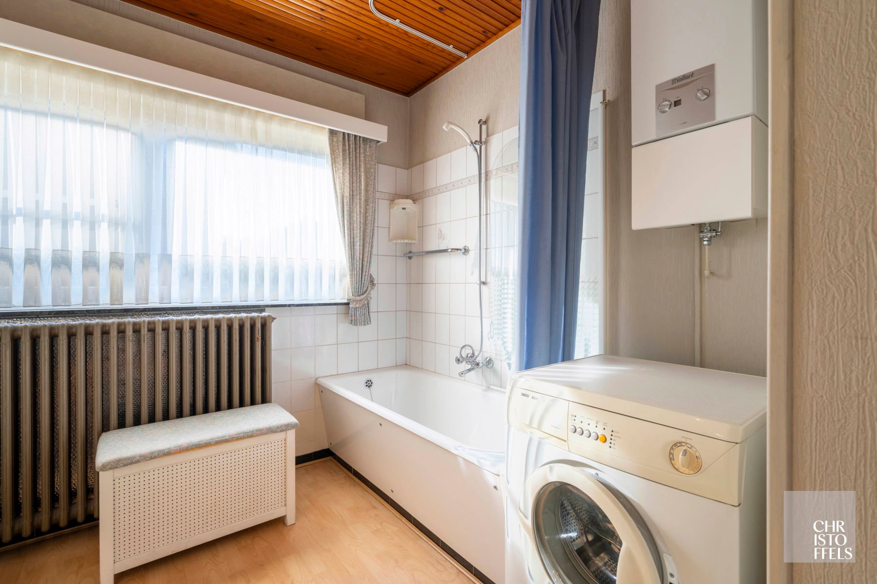 Te renoveren woning in vooraanstaande buurt te Lanaken!  foto 16