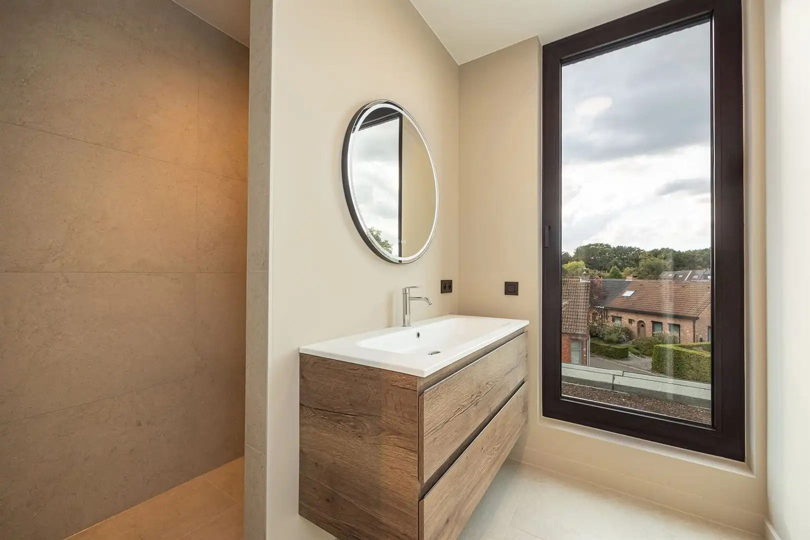 Exclusief penthouse met luxe afwerking en wijds uitzicht. foto 24