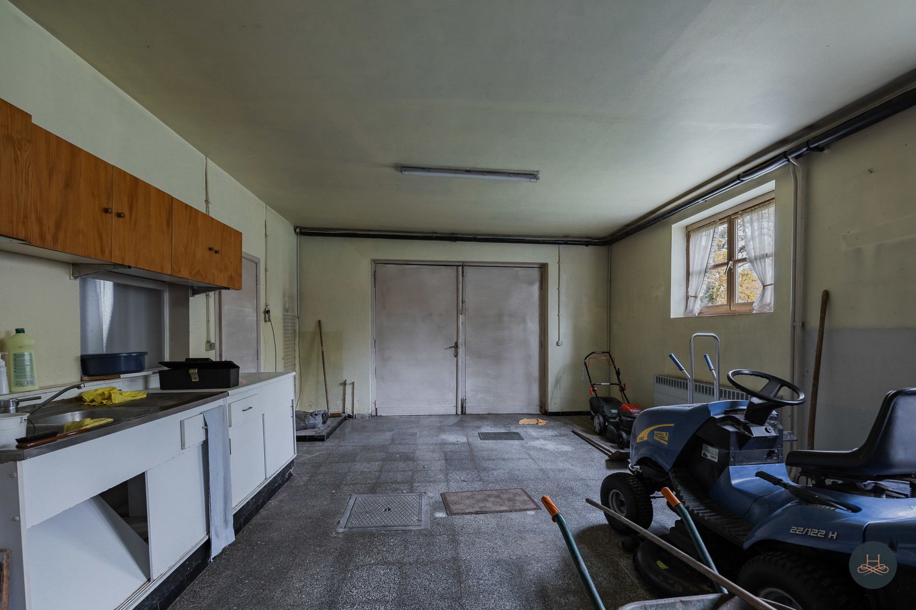 Groen, rustig gelegen woning op 1.71 ha tussen de weilanden foto 23