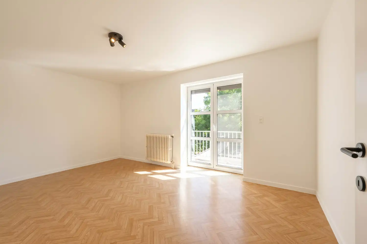 Appartement te Meulebeke. foto 10