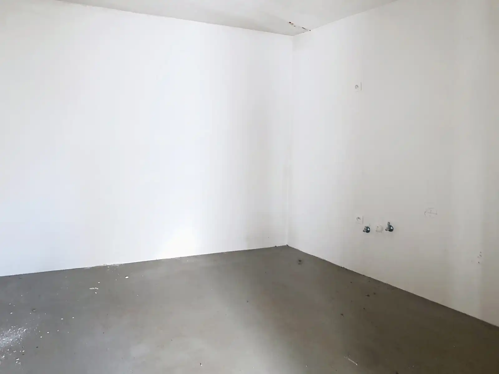 Casco-app 1ste verdiep en staanplaats (onder registratie) foto 11