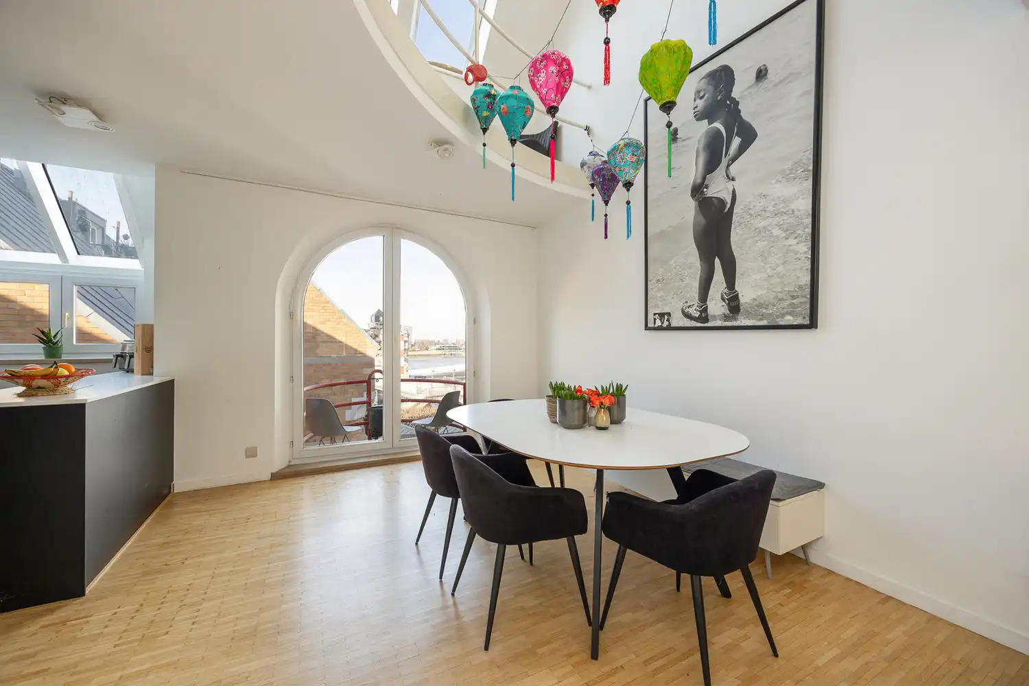 Lichtrijk wonen in het historische centrum van Antwerpen, met Scheldezicht vanuit de leefruimte! foto 6