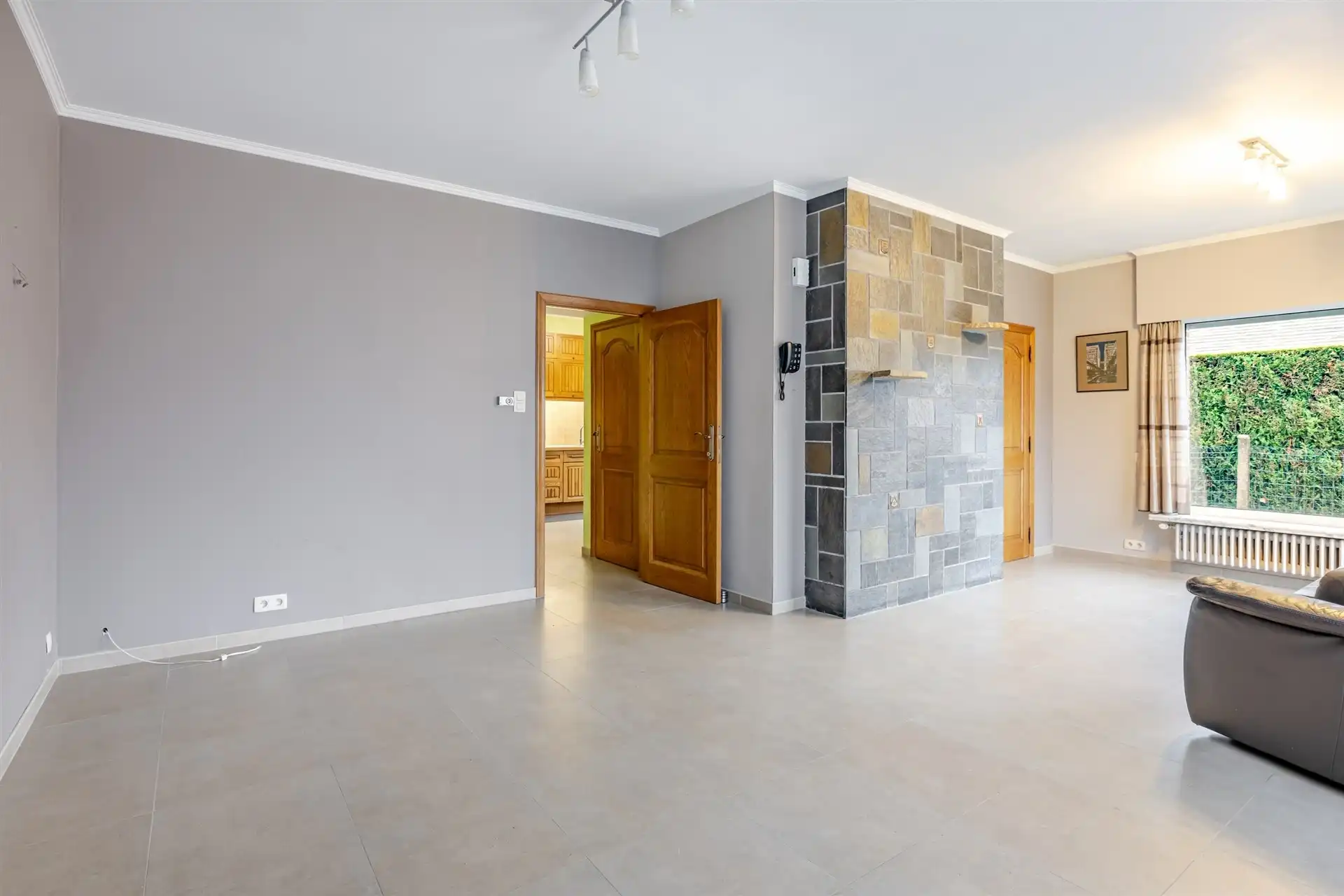 Charmante woning vlakbij centrum Oostakker. foto 2