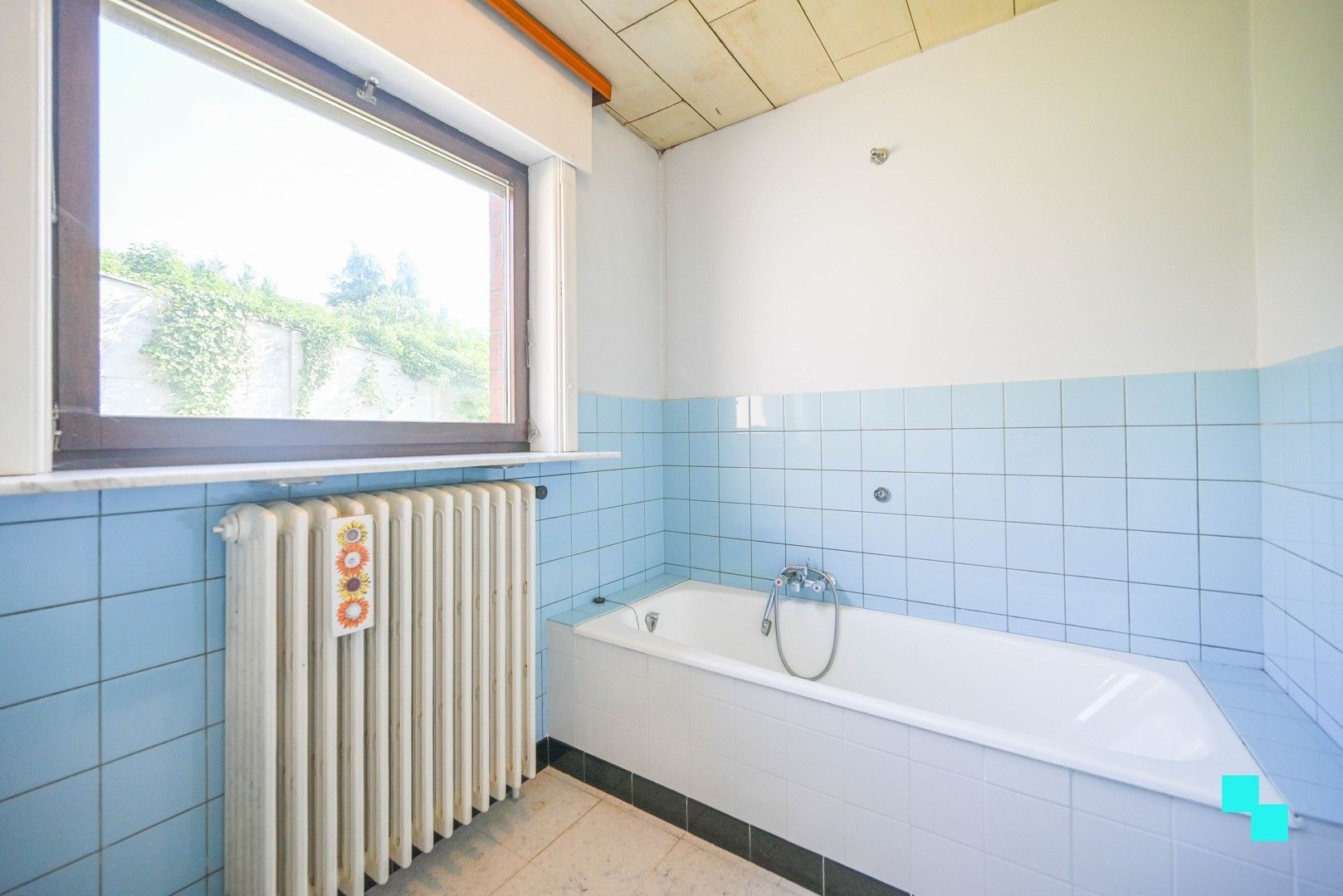Woning met bijhorende schuur/loods op ruim perceel in Desselgem foto 12
