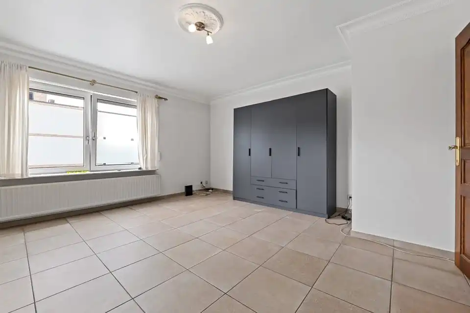 GEZELLIG 2-SLK APPARTEMENT VLAKBIJ HET CENTRUM VAN SINT-TRUIDEN foto 8