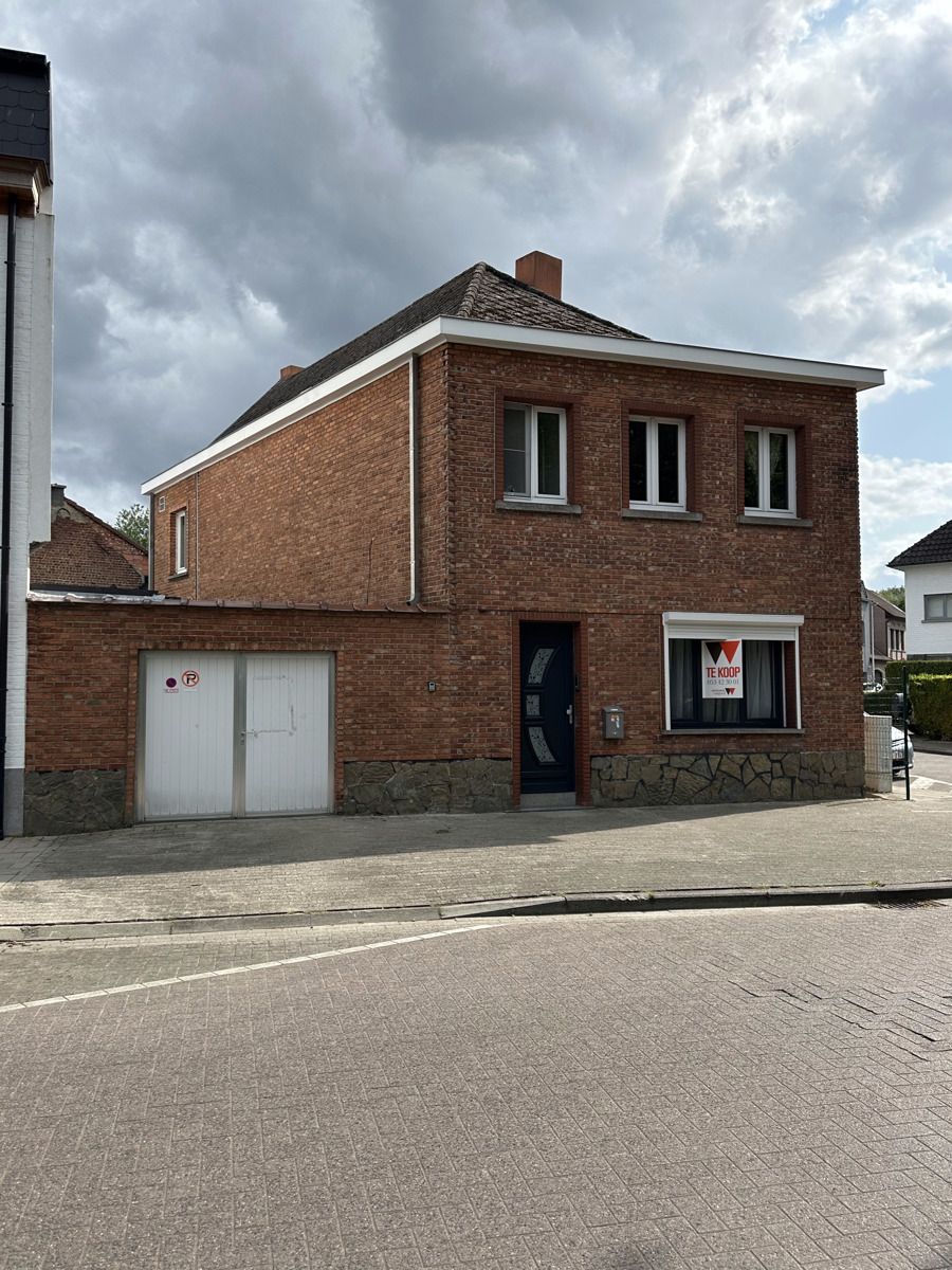 ()=>{if(producerUpdateValueVersion(node),producerAccessed(node),node.value===ERRORED)throw node.error;return node.value} Langestraat 33 - 9300 Aalst