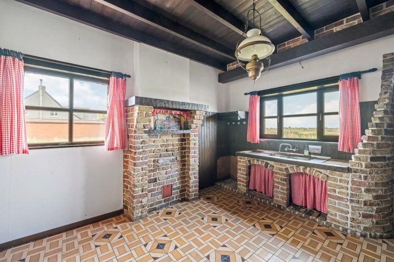 Te renoveren vrijstaande woning met prachtig uitzicht in natuurgebied  foto 11