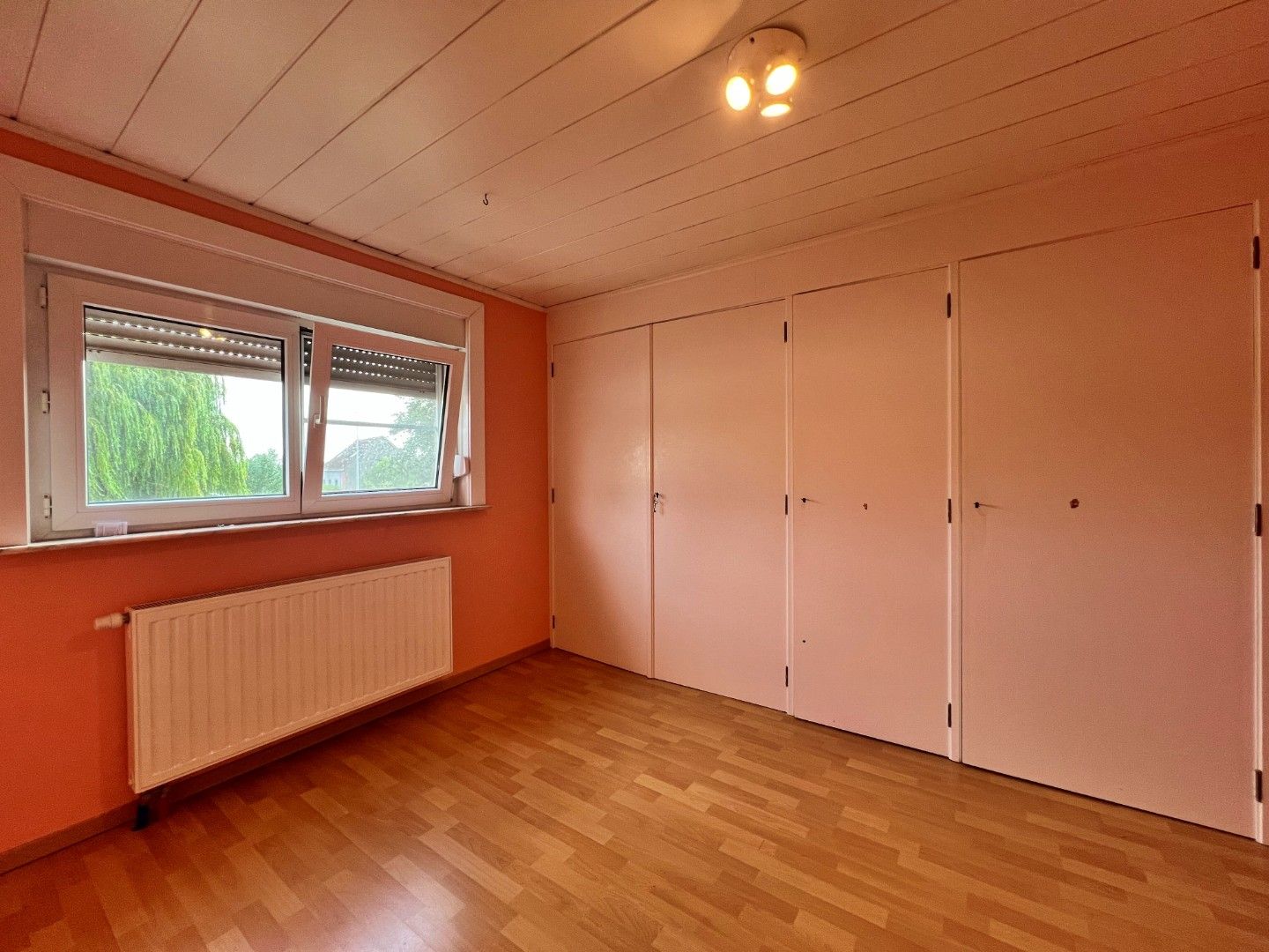 Halfopen woning op toplocatie in Landegem foto 20