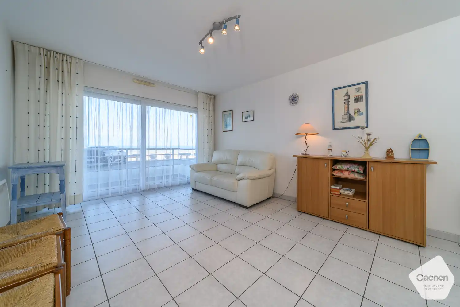 Instapklaar gelijkvloers appartement met frontaal zeezicht, staanplaats en kelder in Bray-Dunes foto 6
