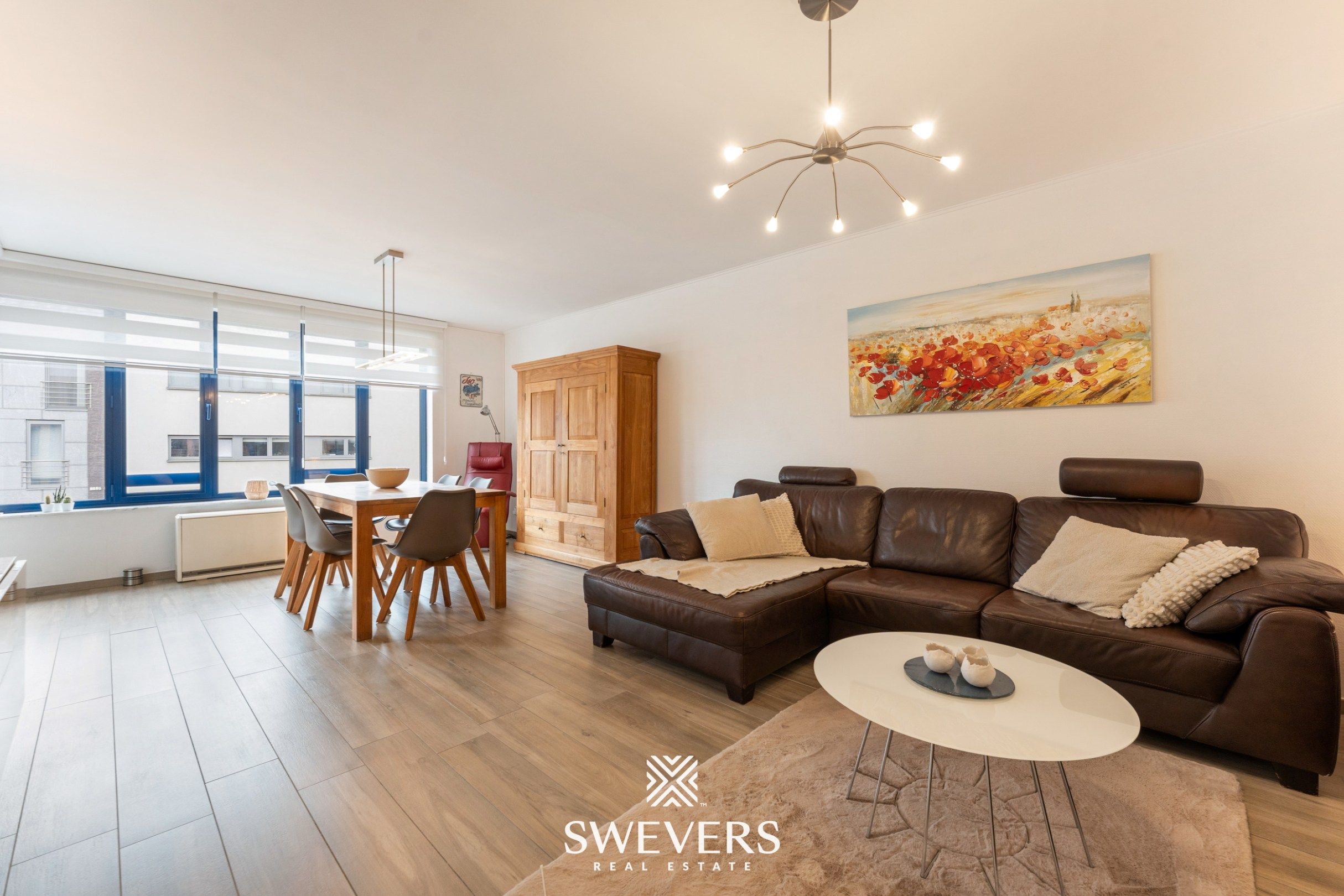 Modern en instapklaar appartement met twee terrassen in hartje Zolder foto 3