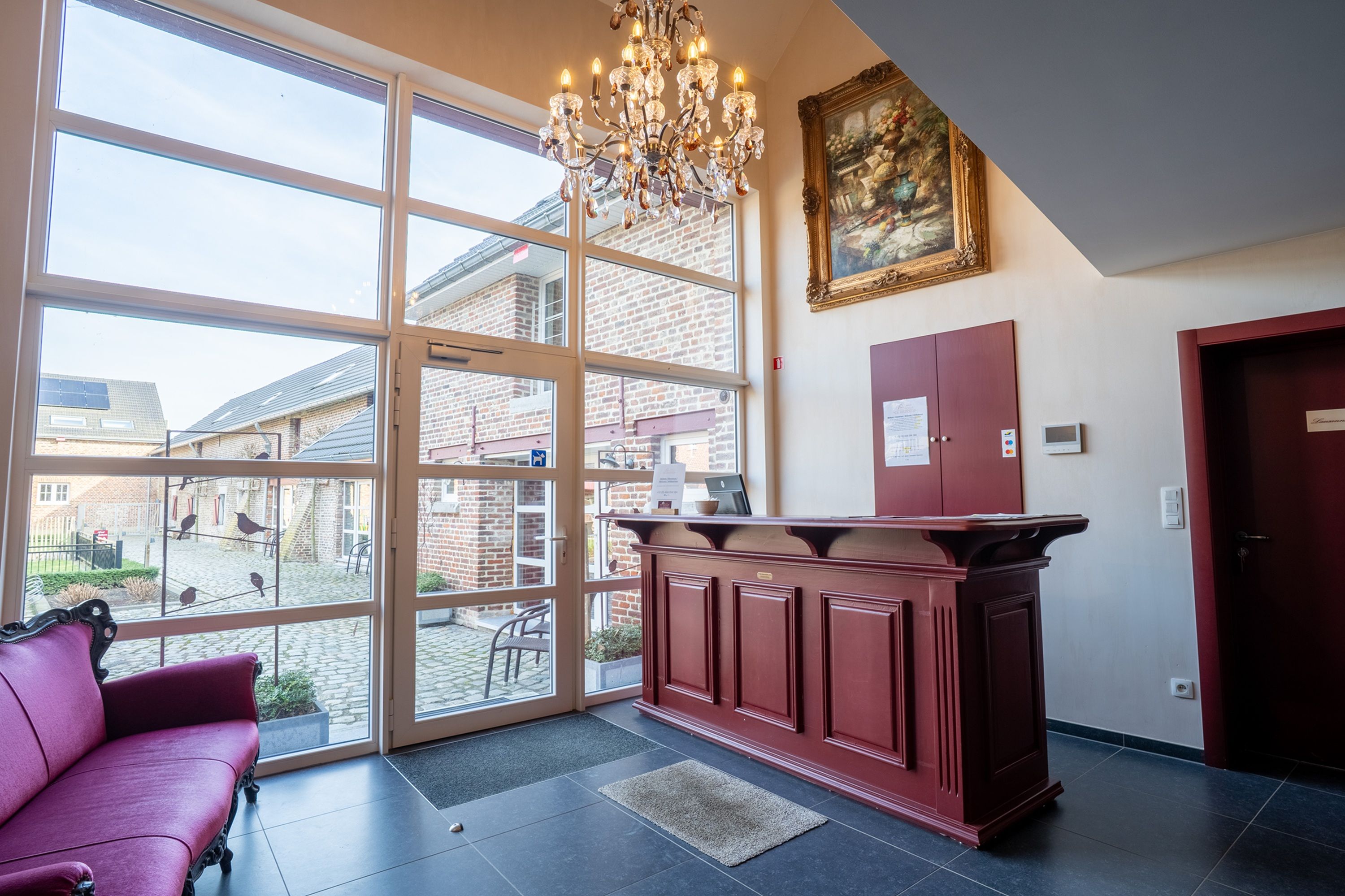 Prachtig gerenoveerde vierkantshoeve (B&B) met wellness te Heers foto 14