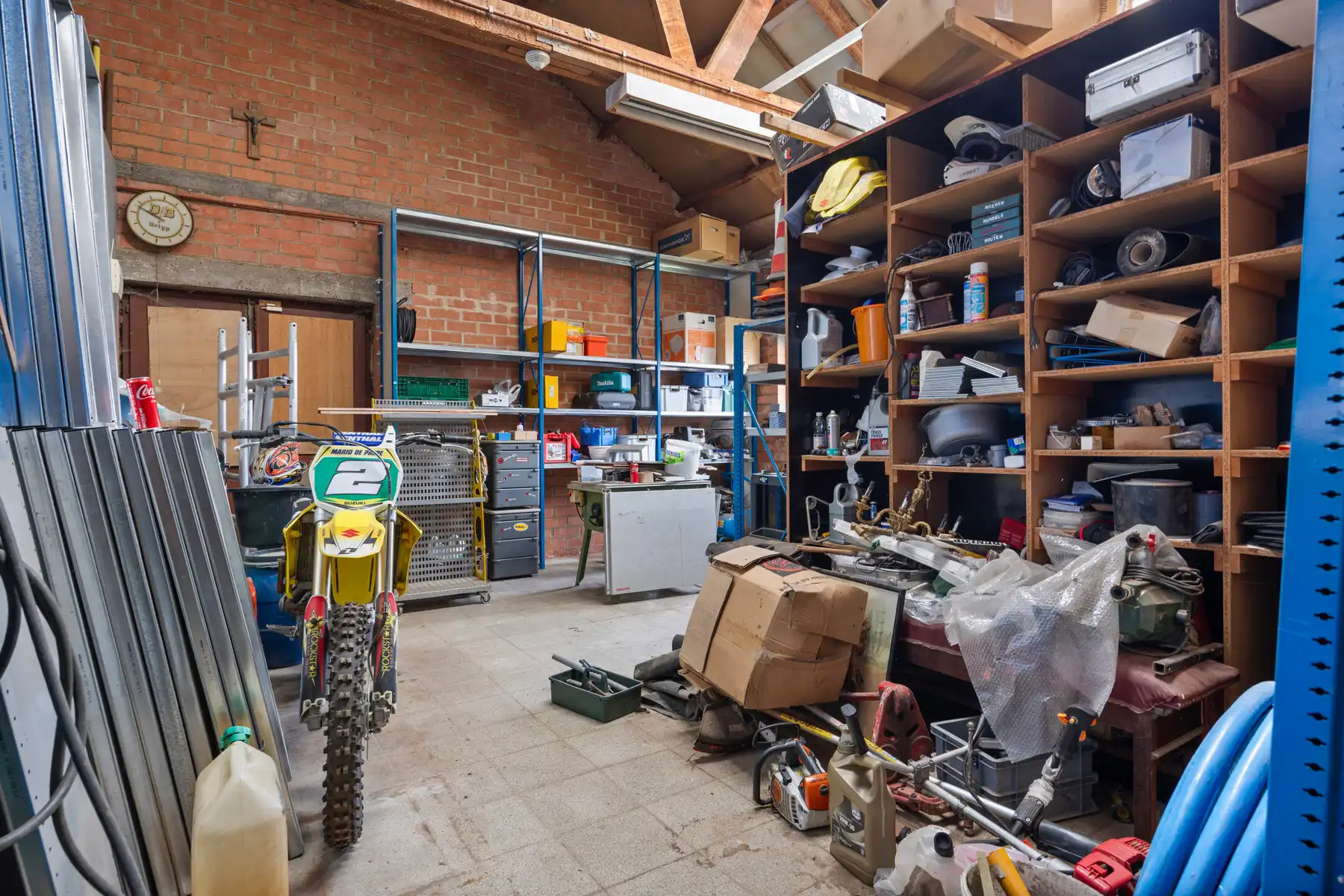 Villa met 4slpk, 2 badkamers en loods van 200 m²  foto 22