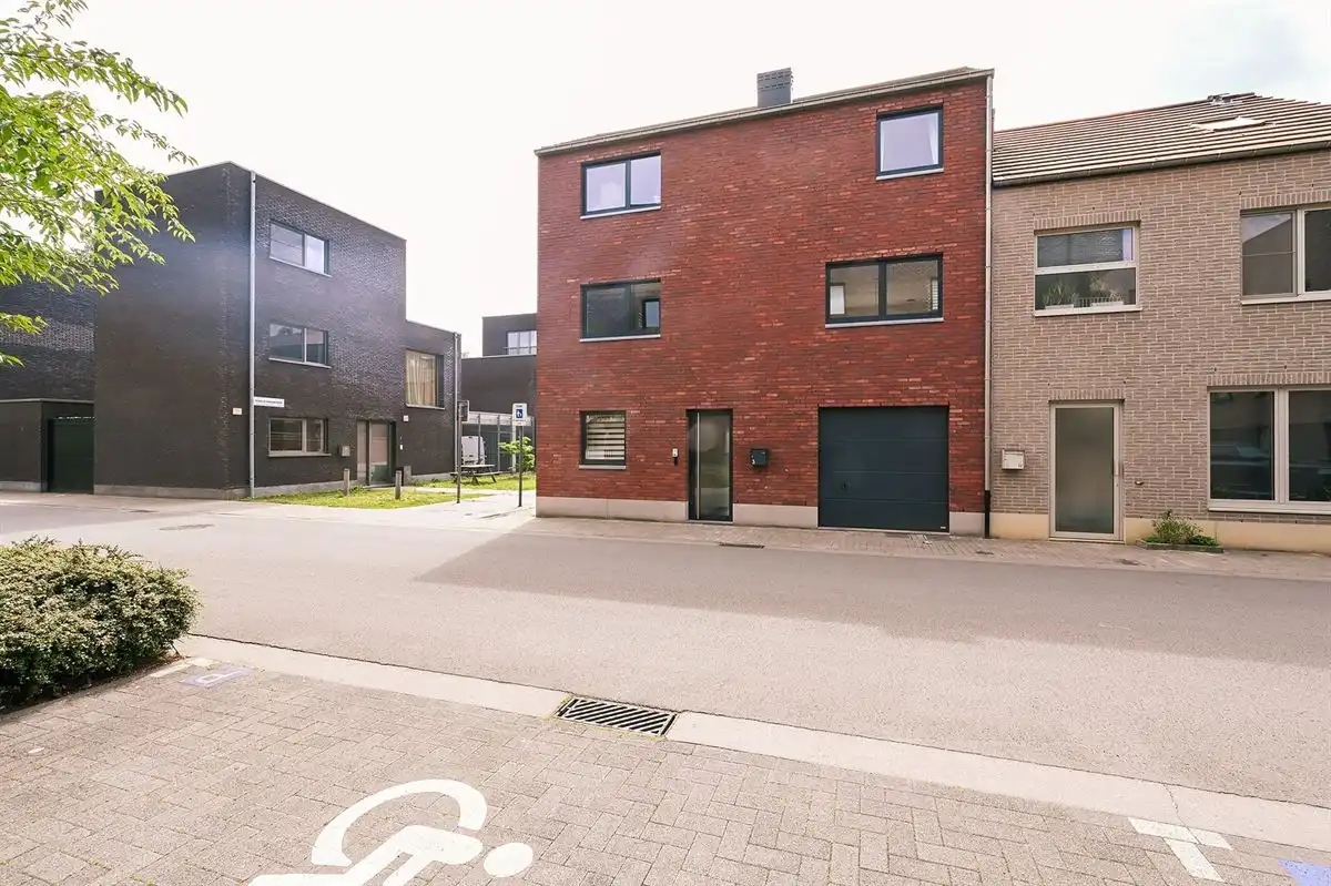 Mooi gemeubelde BEN woning in Regatta op Linkeroever foto 4