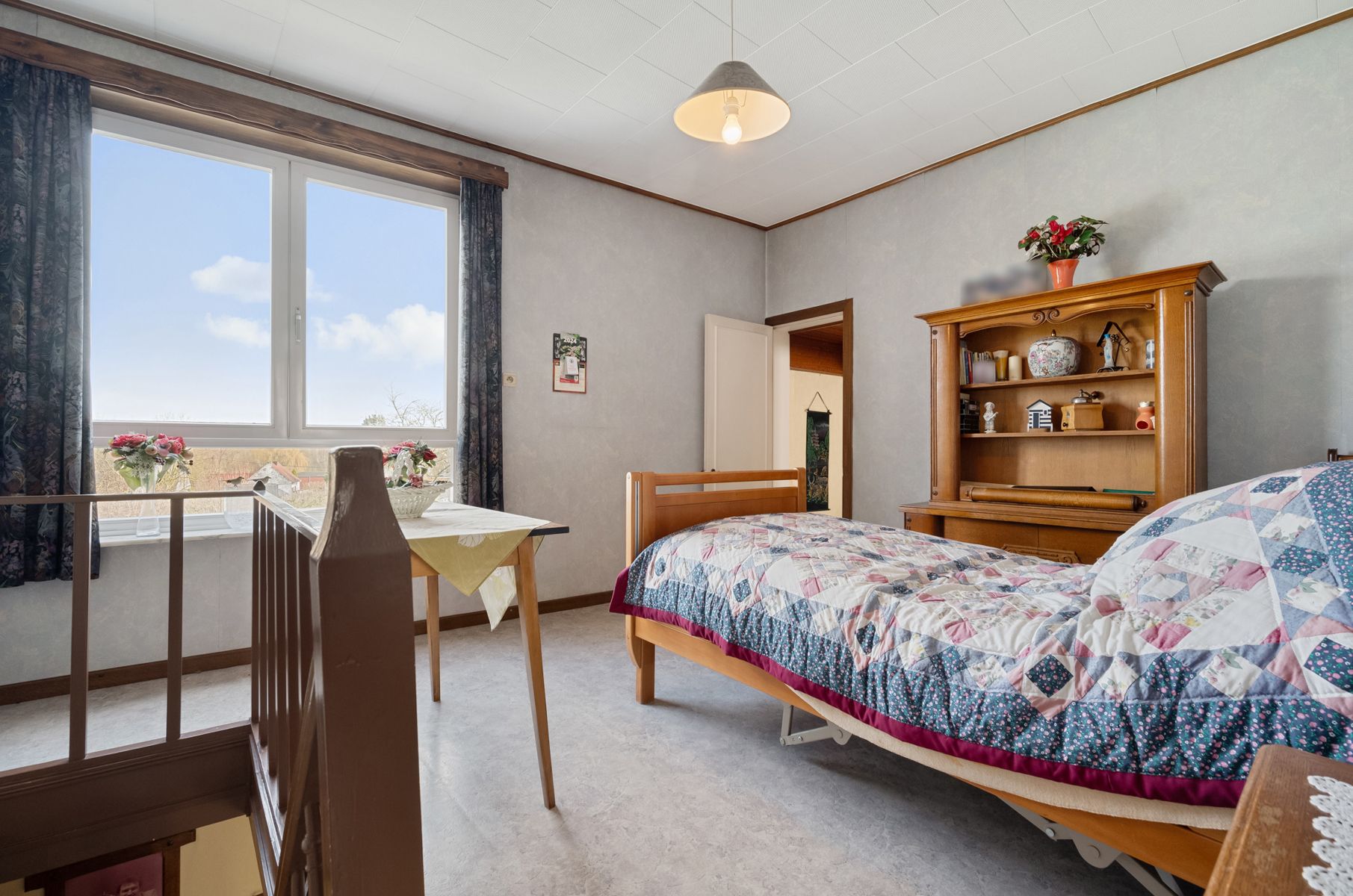 Ruime woning met 3 slaapkamers foto 11