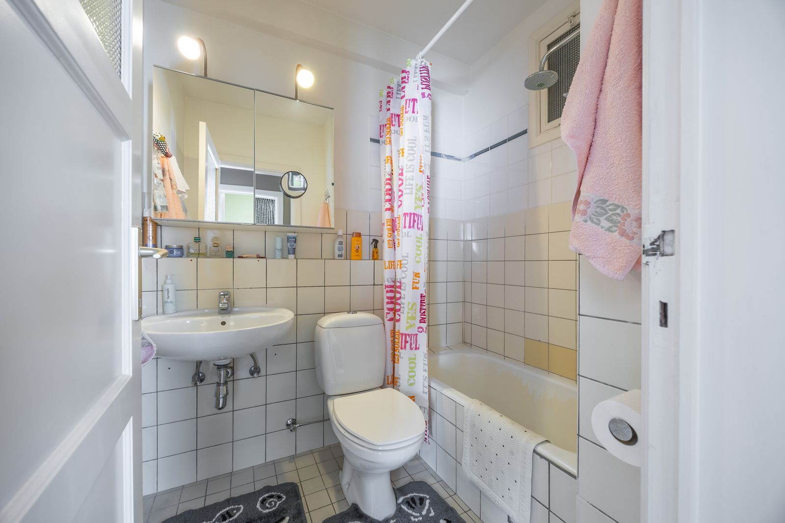 Gezellig hoekappartement met 2 slpk in hartje centrum én in kleinschalig gebouw foto 10