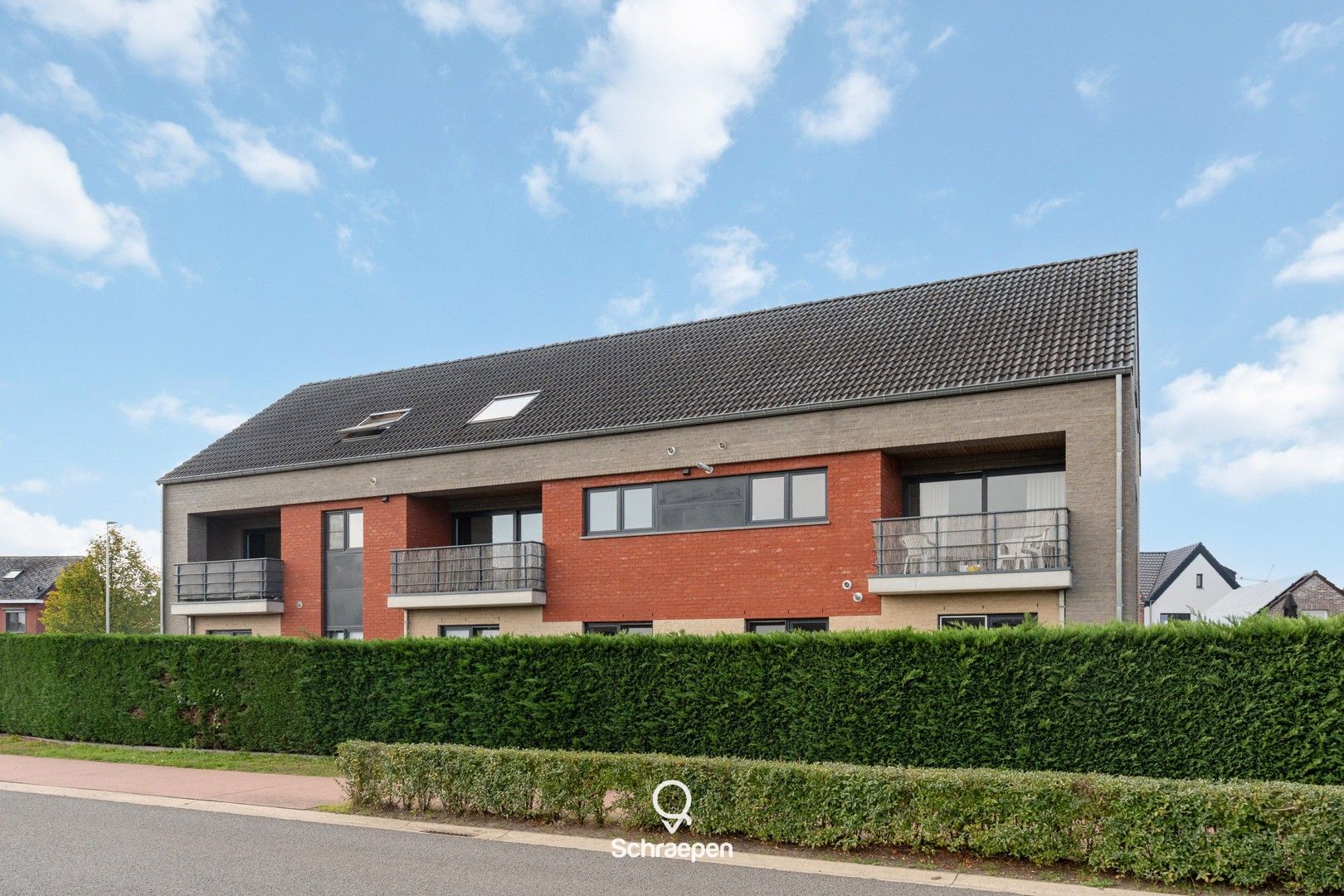 Instapklaar appartement met 2 slpks en garage op wandelafstand van centrum-Zonhoven! foto 19