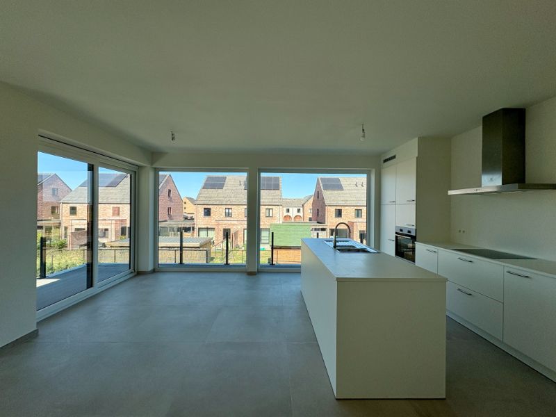NIEUWBOUWAPPARTEMENT MET 1 SLAAPKAMER, RUIM TERRAS EN GARAGEBOX foto 3