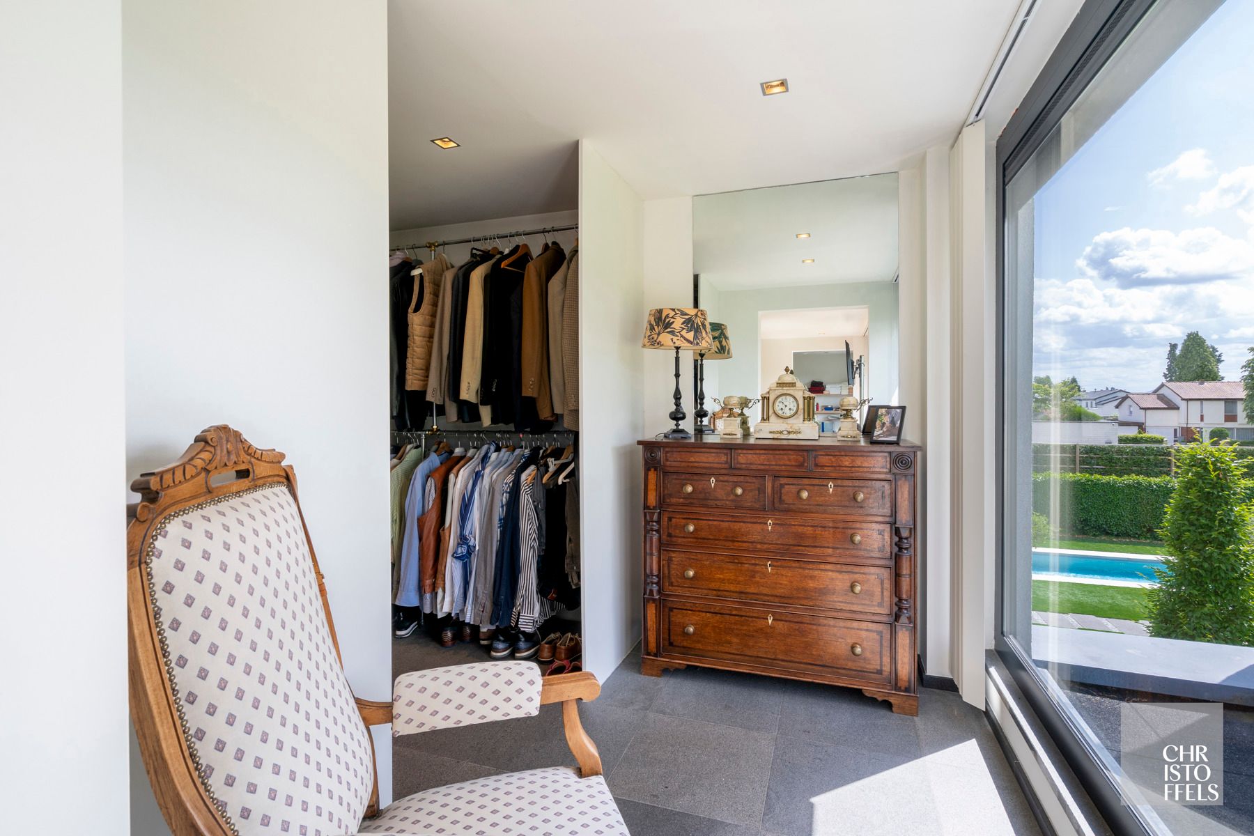 Ruime stijlvolle moderne villa (547m²) op zuid gericht grondperceel van 2.531m² foto 14